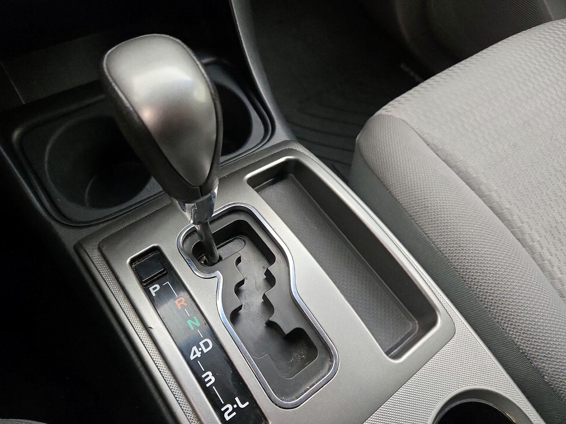 Thumbnail: 2014 Toyota Tacoma - 17