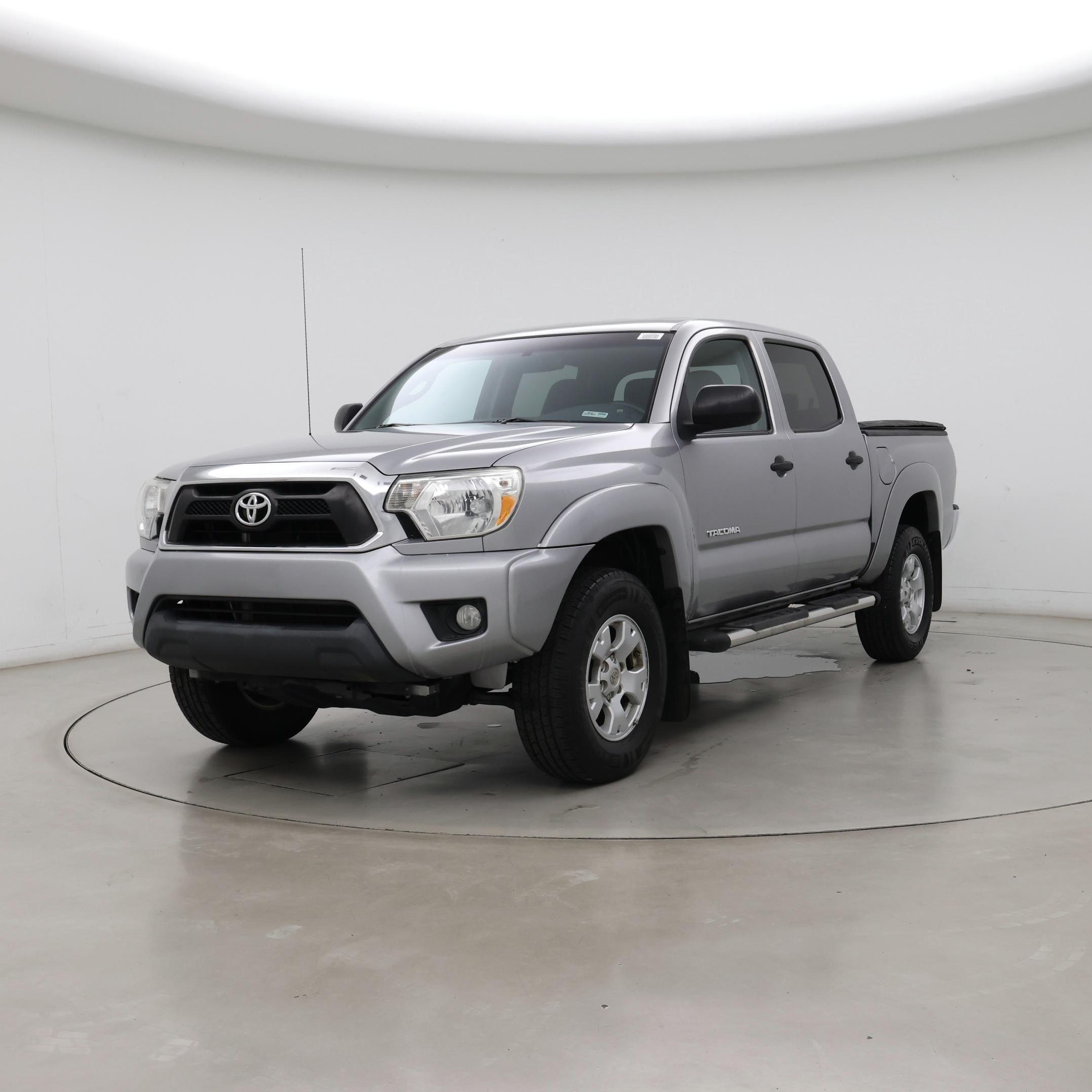 Thumbnail: 2014 Toyota Tacoma - 4