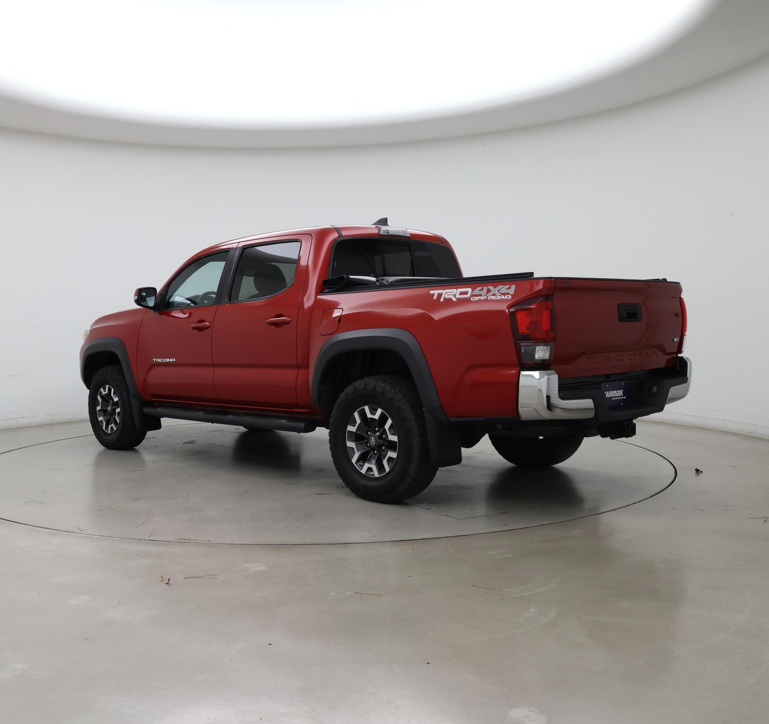 Thumbnail: 2019 Toyota Tacoma - 2