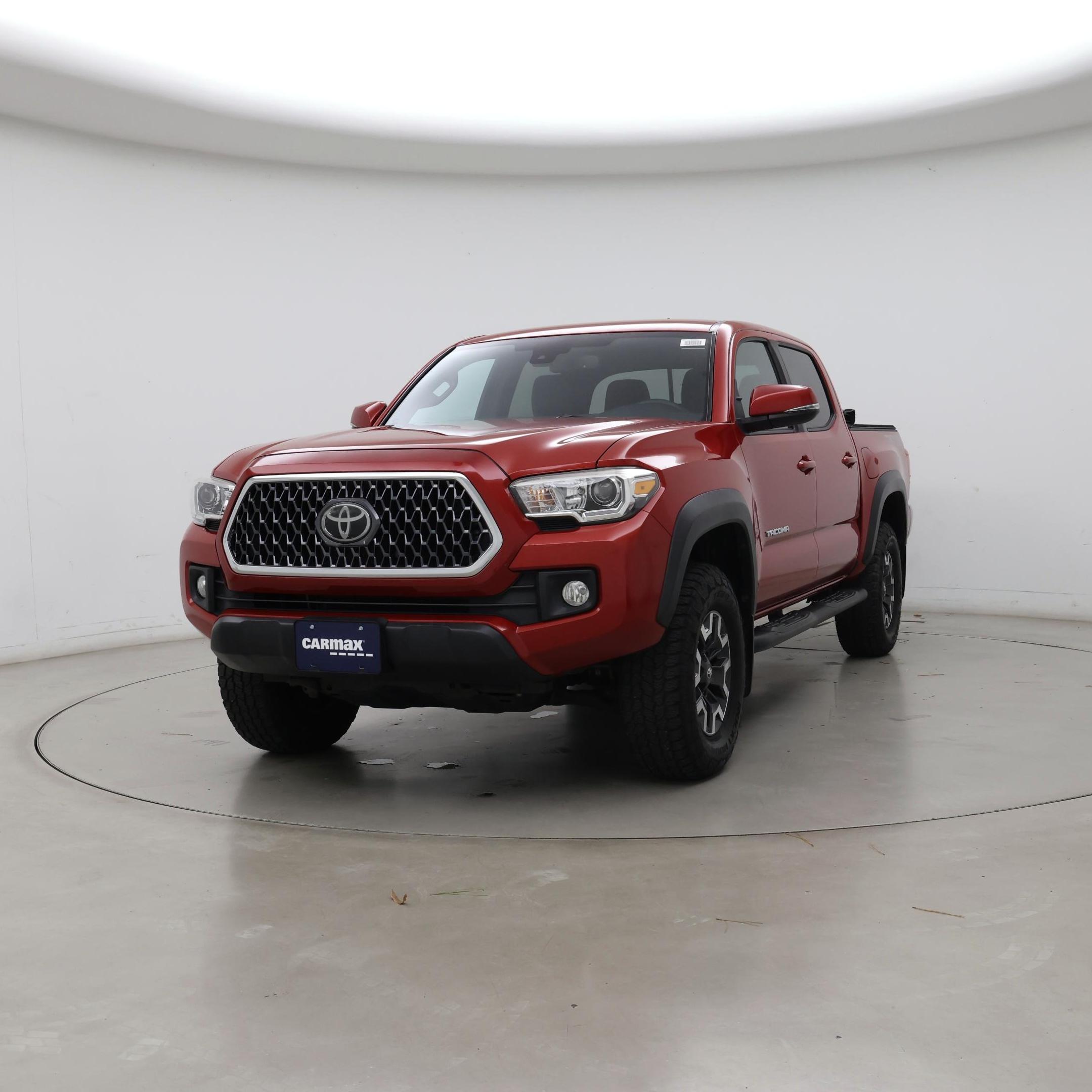 Thumbnail: 2019 Toyota Tacoma - 4