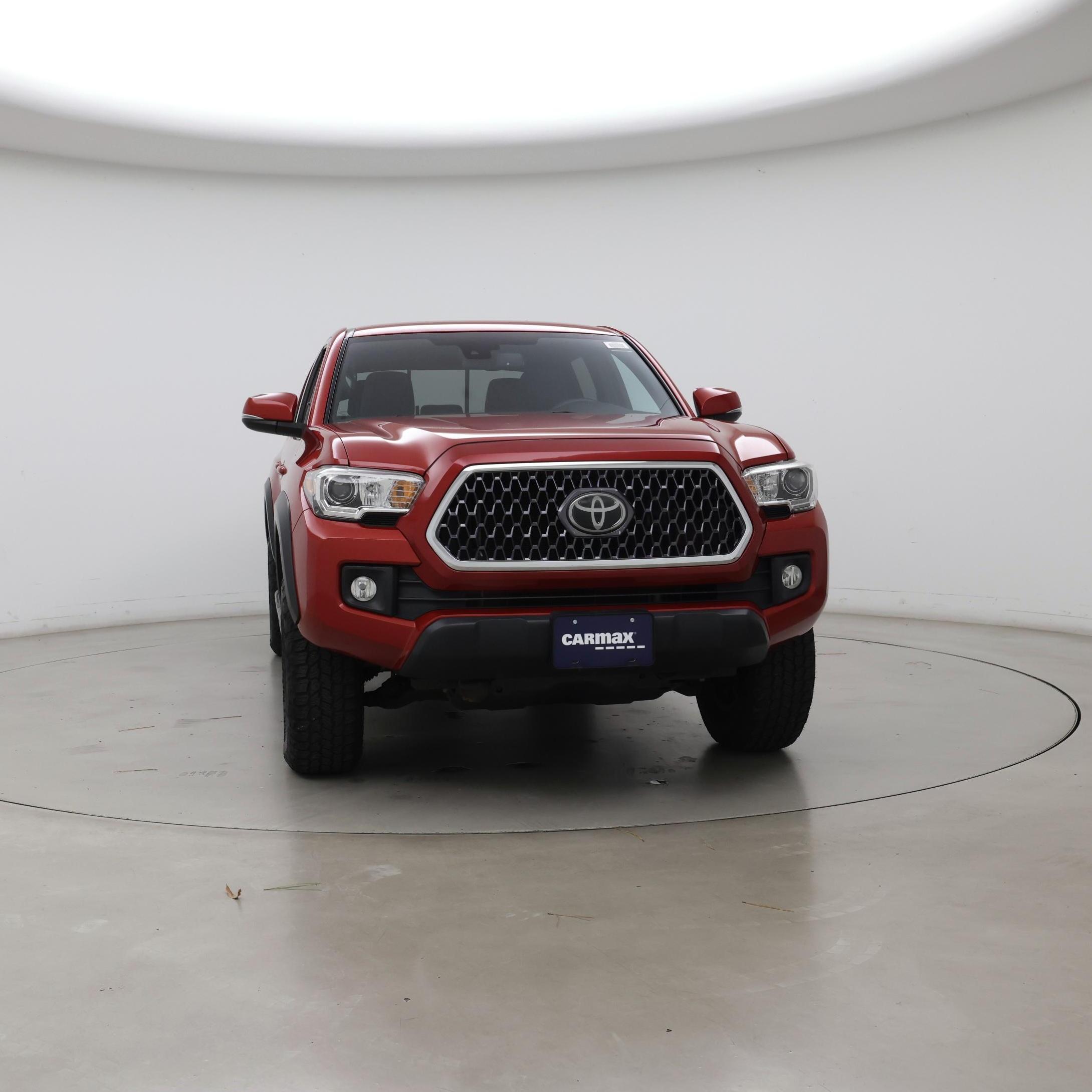 Thumbnail: 2019 Toyota Tacoma - 5