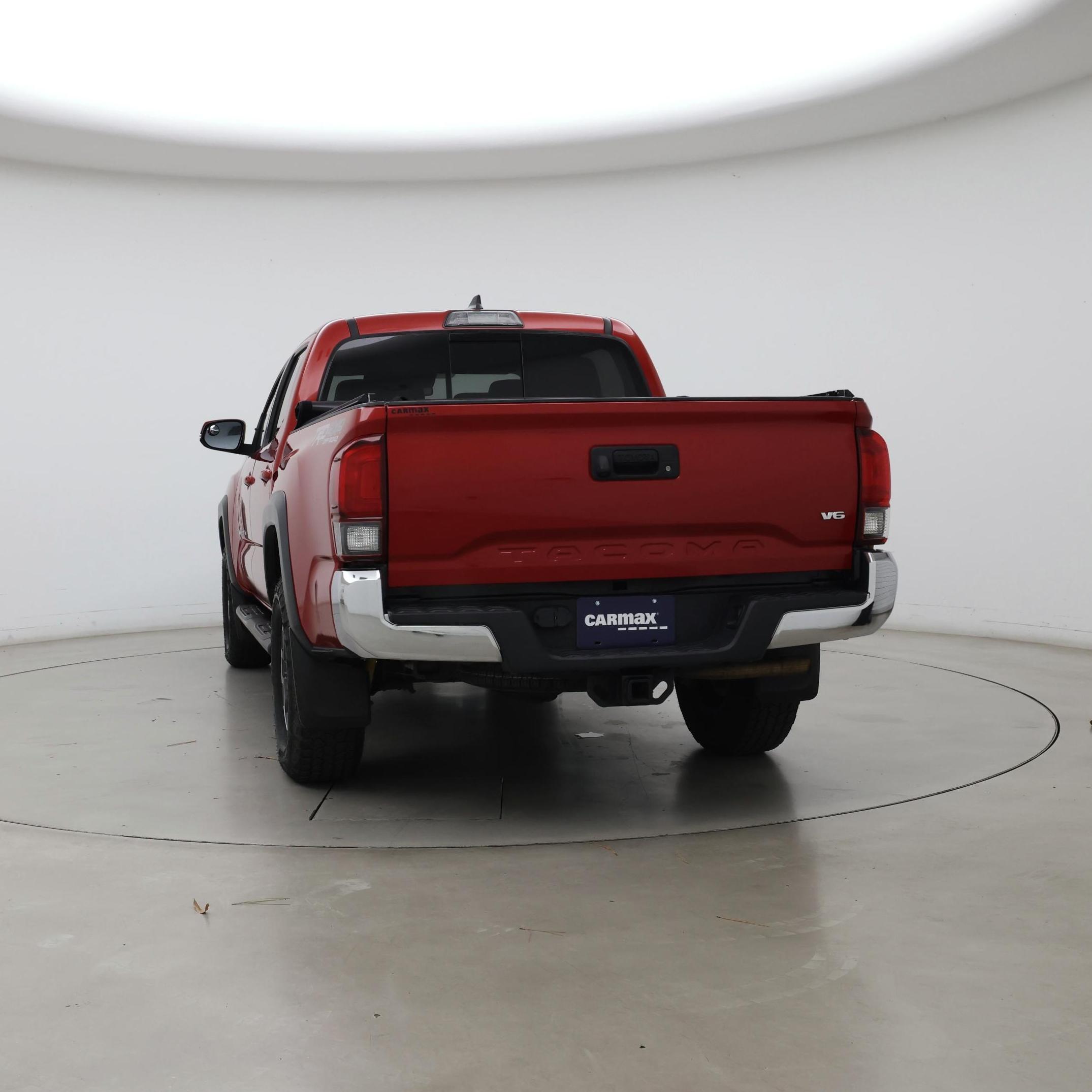 Thumbnail: 2019 Toyota Tacoma - 6