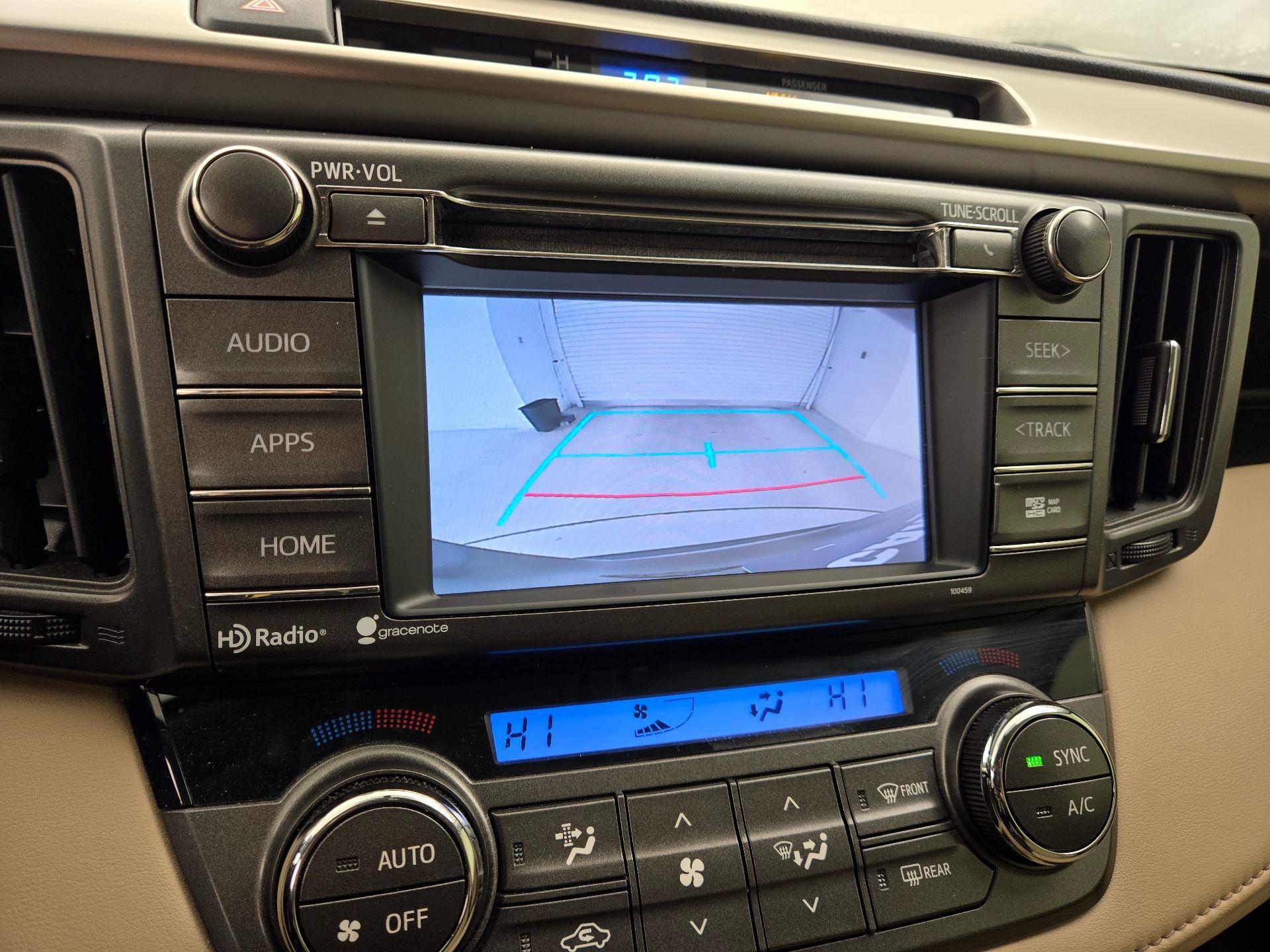 Thumbnail: 2015 Toyota RAV4 - 14