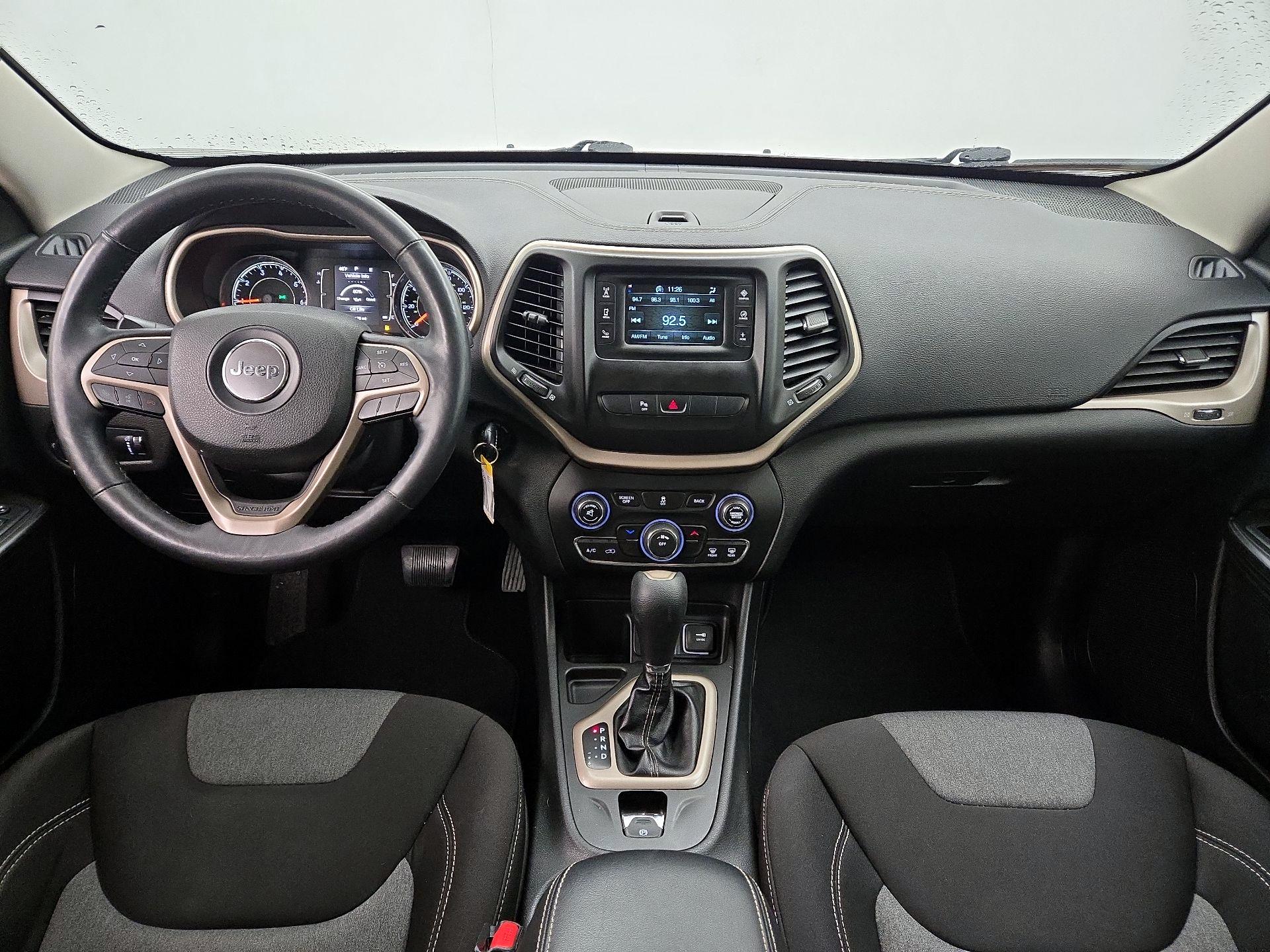 Thumbnail: 2015 Jeep Cherokee - 9