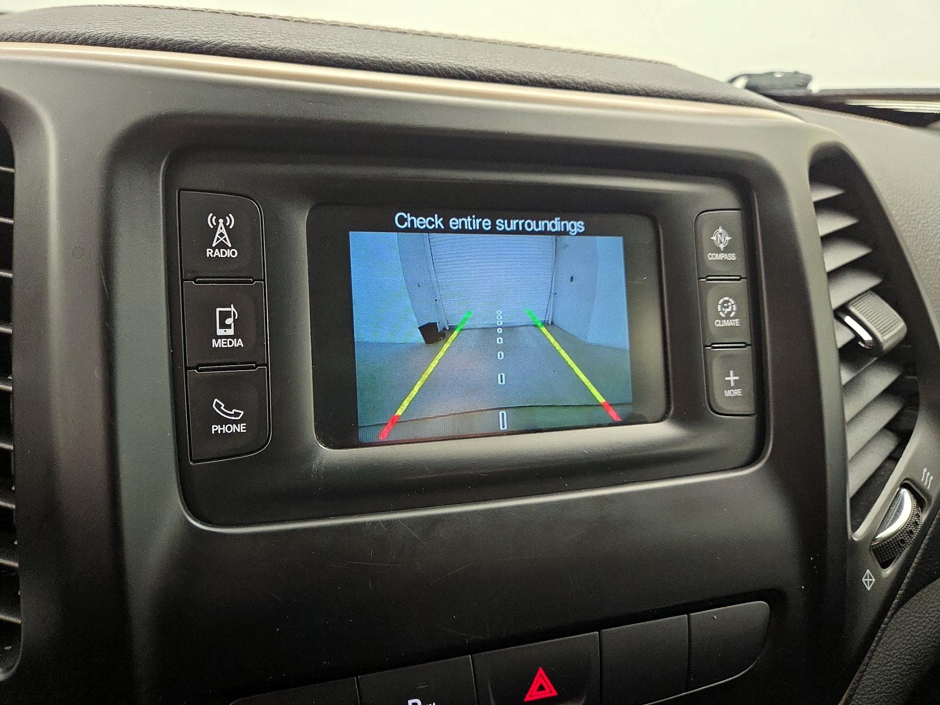 Thumbnail: 2015 Jeep Cherokee - 14