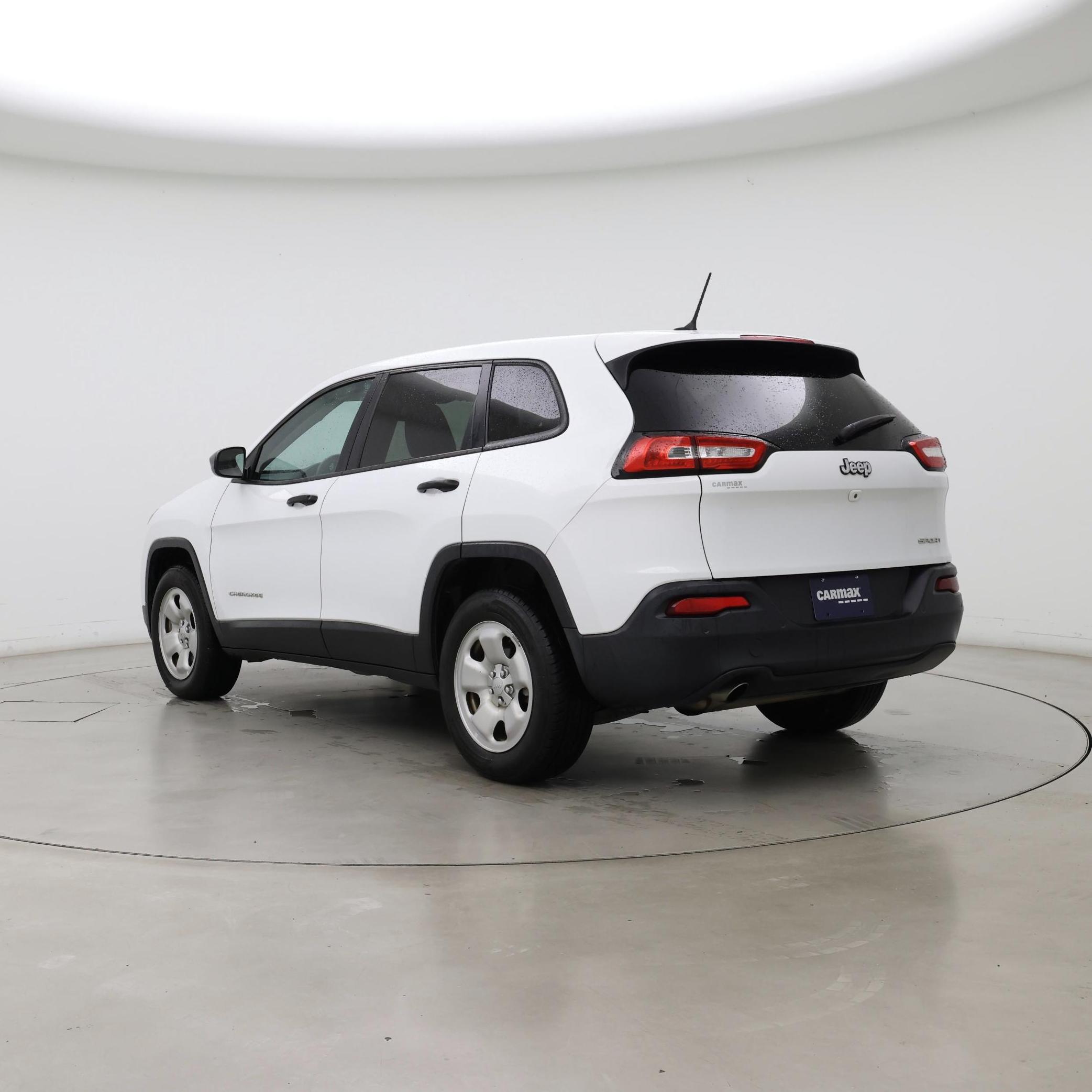 Thumbnail: 2015 Jeep Cherokee - 2