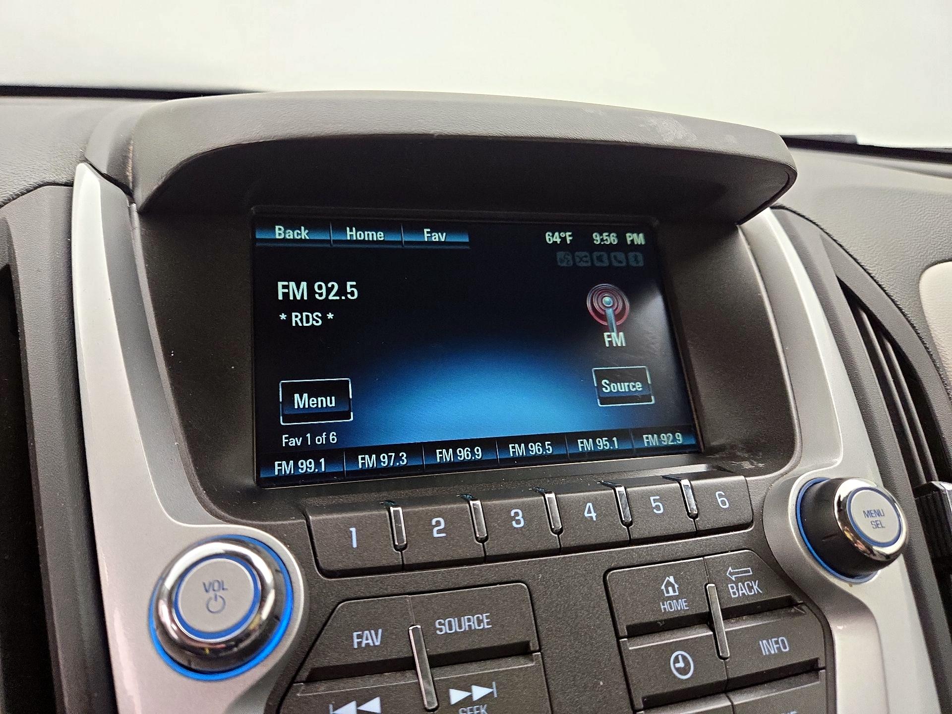 Thumbnail: 2014 Chevrolet Equinox - 14