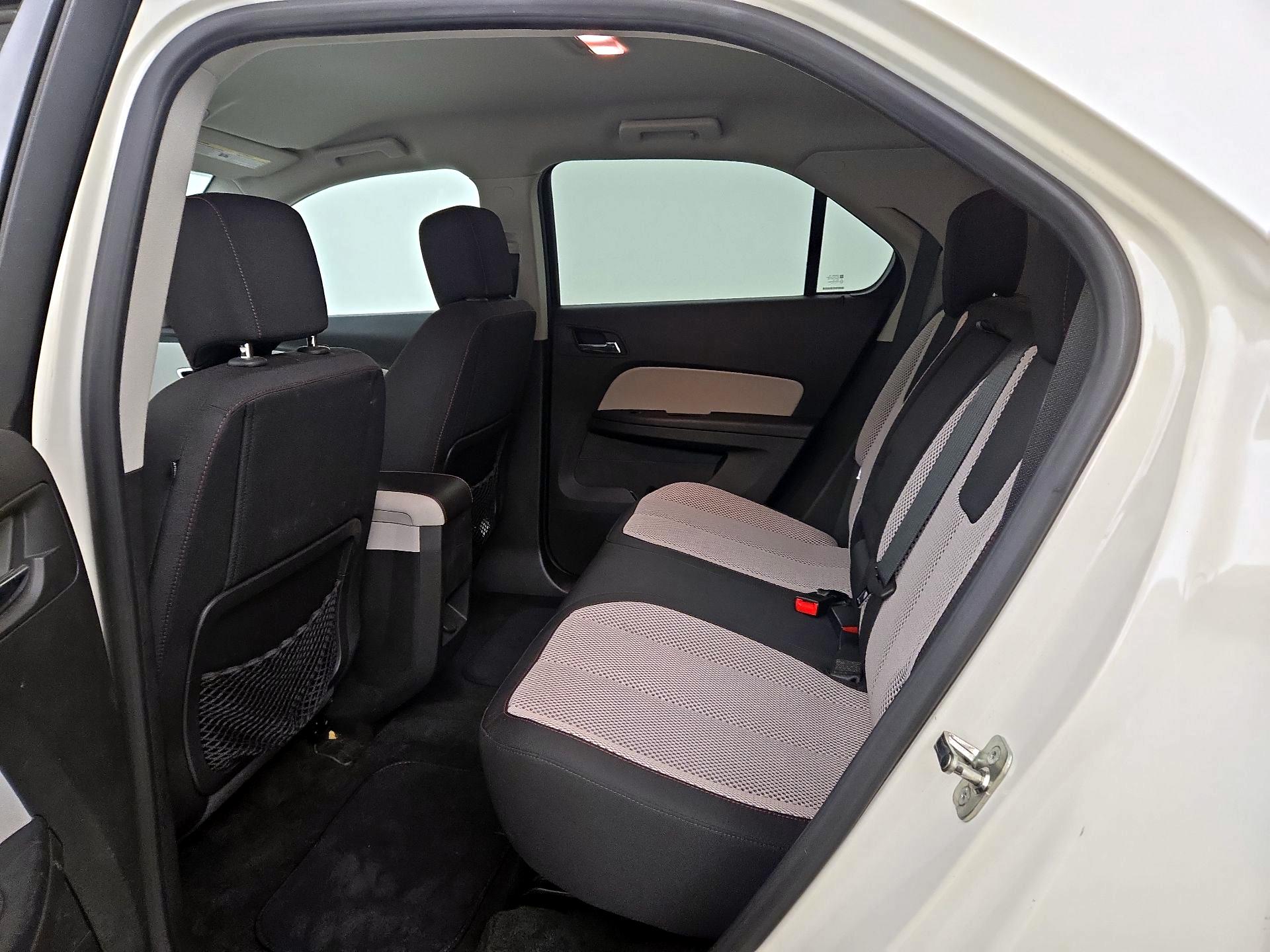 Thumbnail: 2014 Chevrolet Equinox - 17