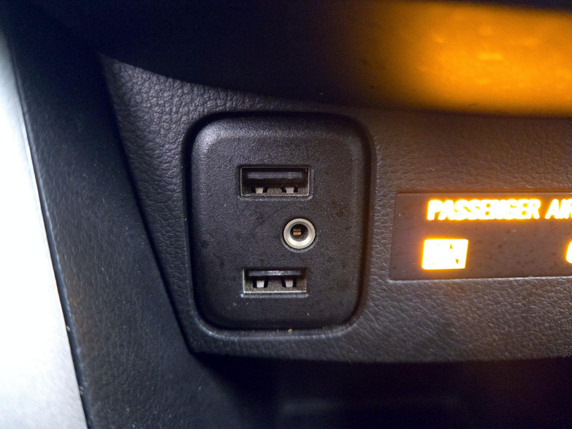 Thumbnail: 2021 Chevrolet Trax - 18