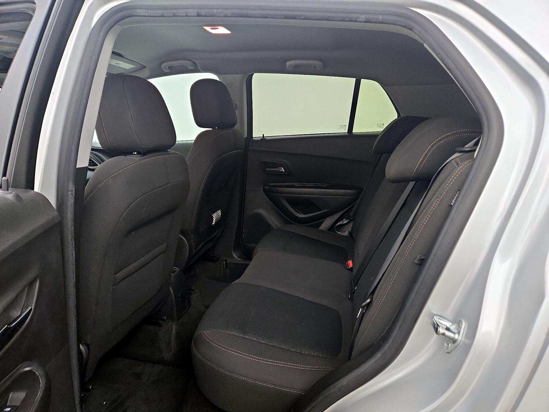 Thumbnail: 2021 Chevrolet Trax - 19