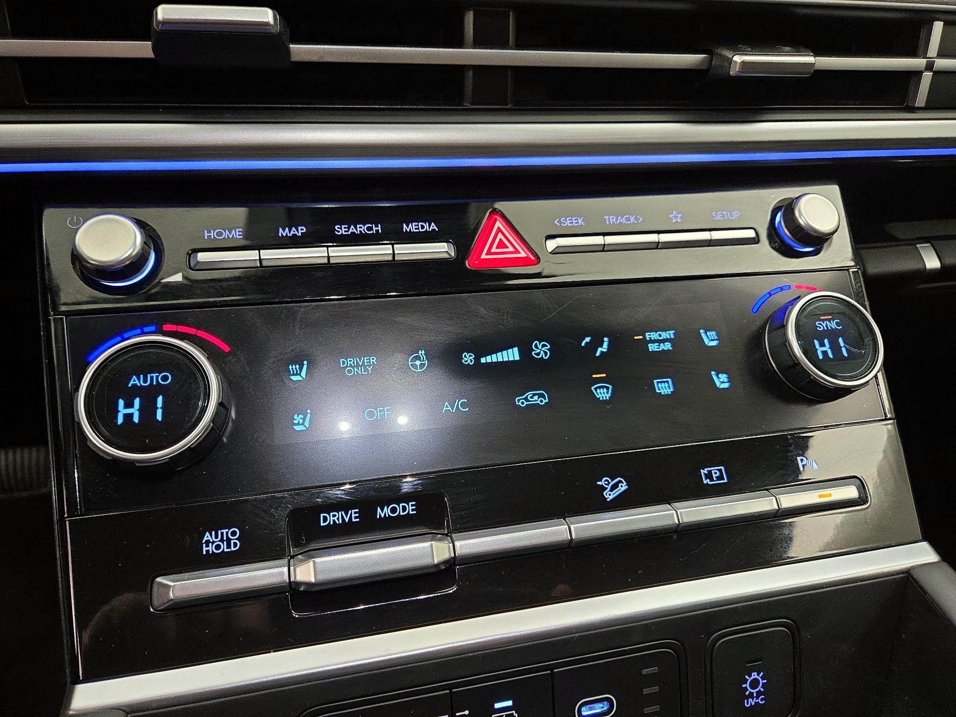 Thumbnail: 2024 Hyundai Santa Fe - 17