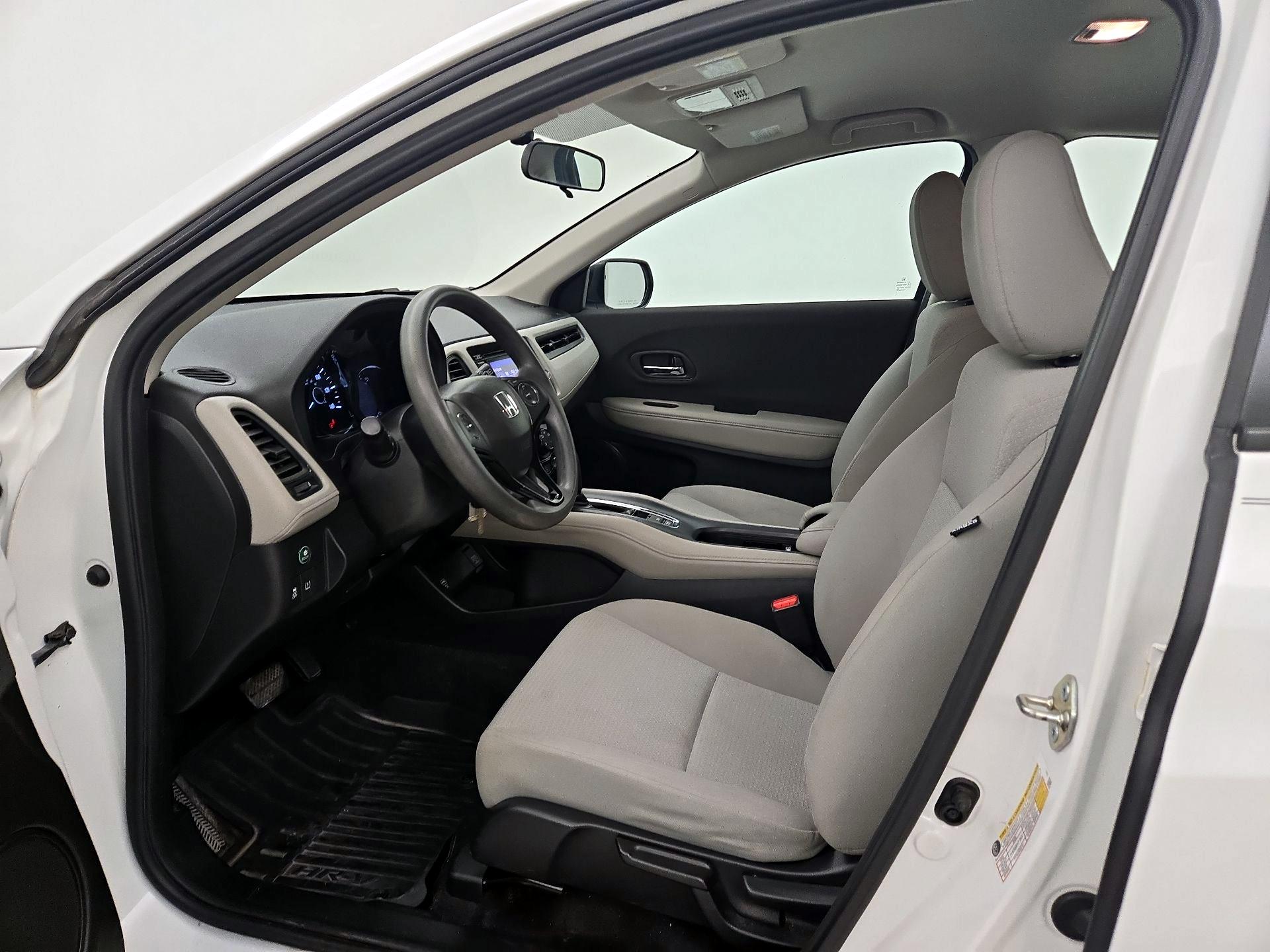 Thumbnail: 2019 Honda HR-V - 11