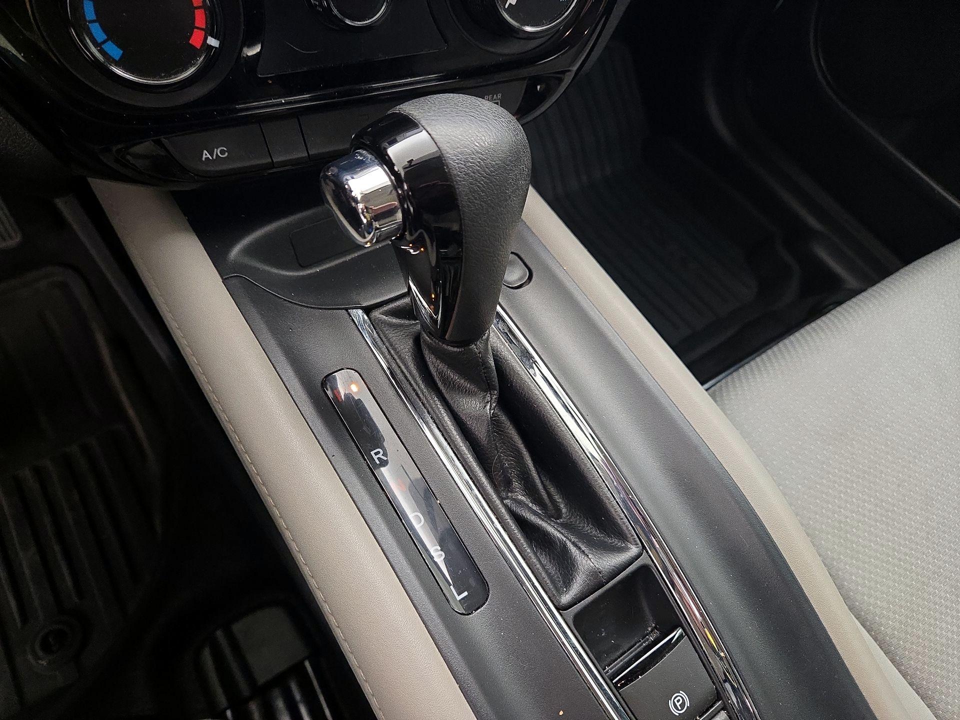 Thumbnail: 2019 Honda HR-V - 17