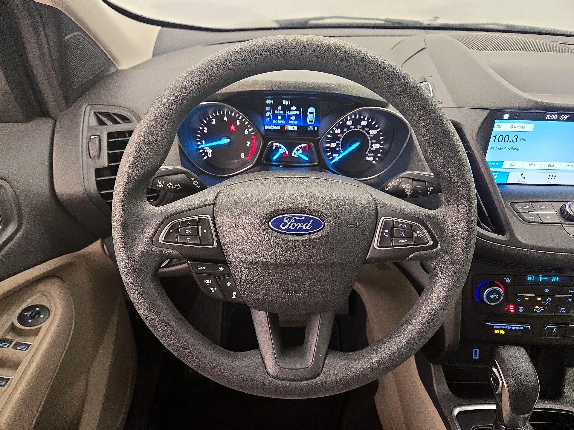 Thumbnail: 2019 Ford Escape - 10