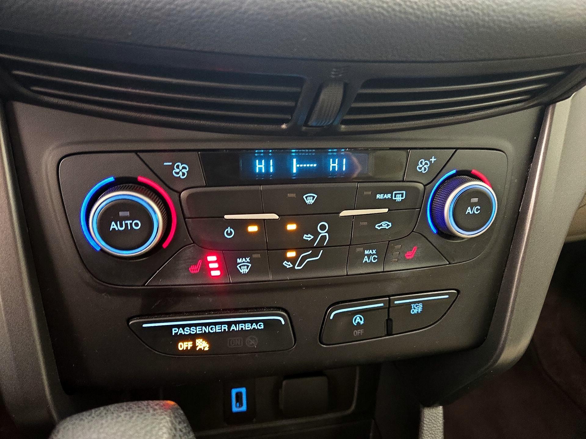 Thumbnail: 2019 Ford Escape - 16