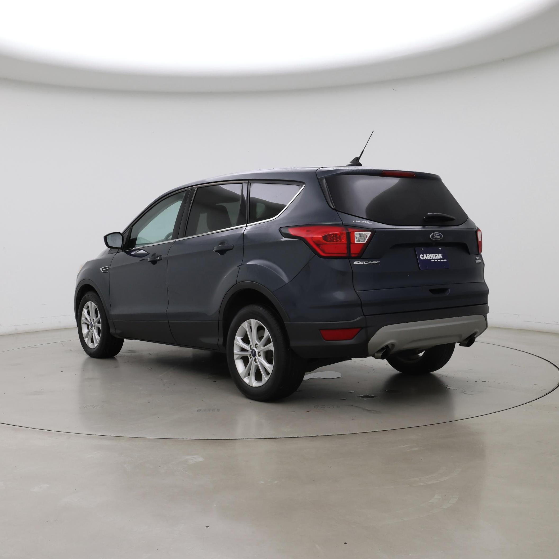 Thumbnail: 2019 Ford Escape - 2