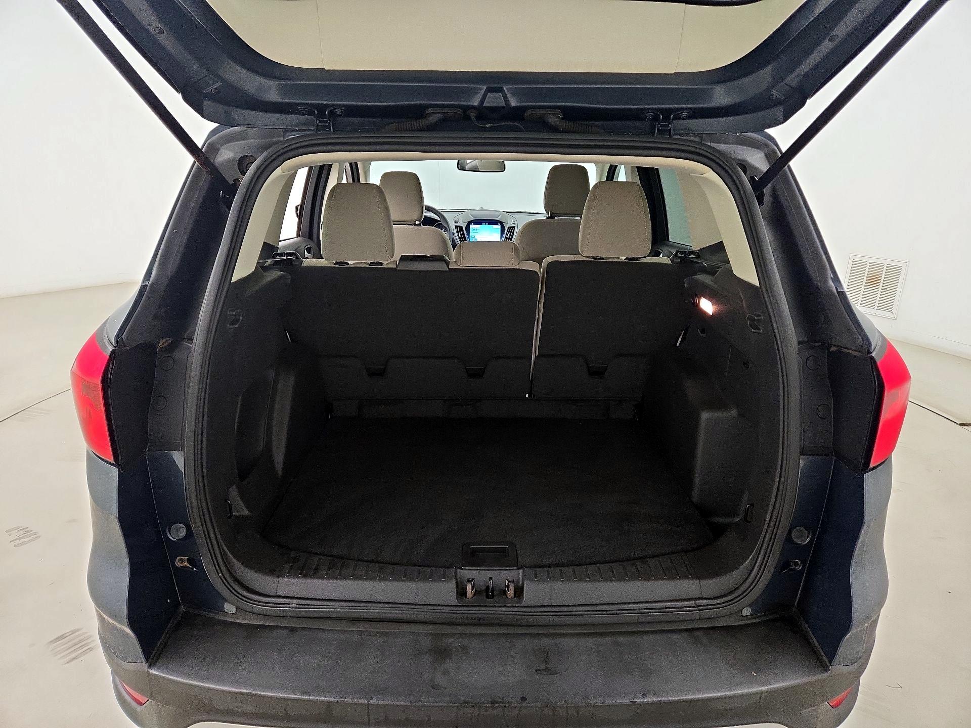 Thumbnail: 2019 Ford Escape - 20