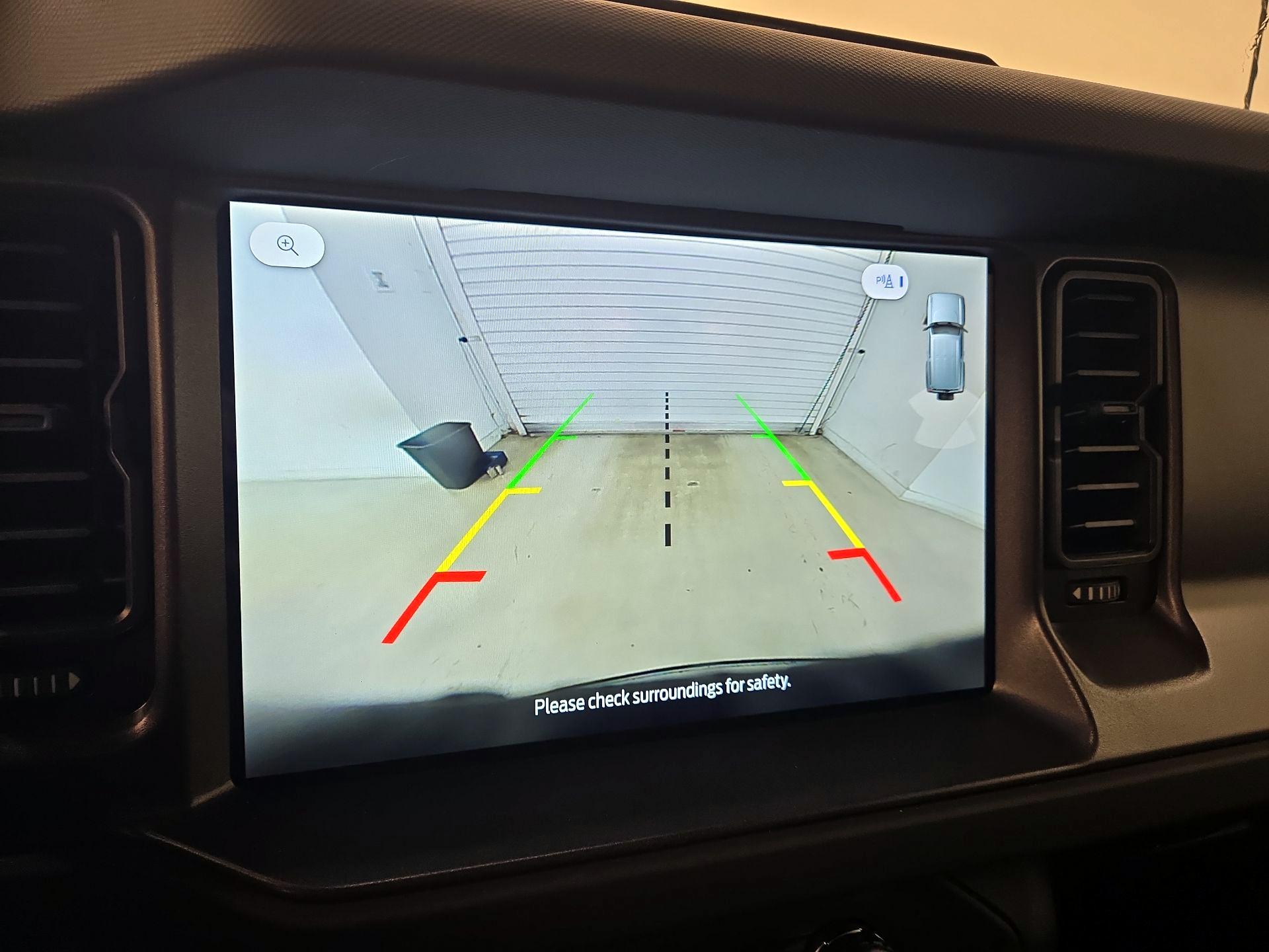 Thumbnail: 2025 Ford Bronco - 15