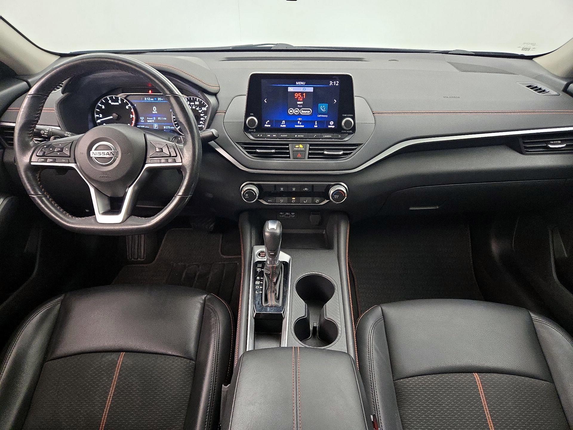 Thumbnail: 2022 Nissan Altima - 9