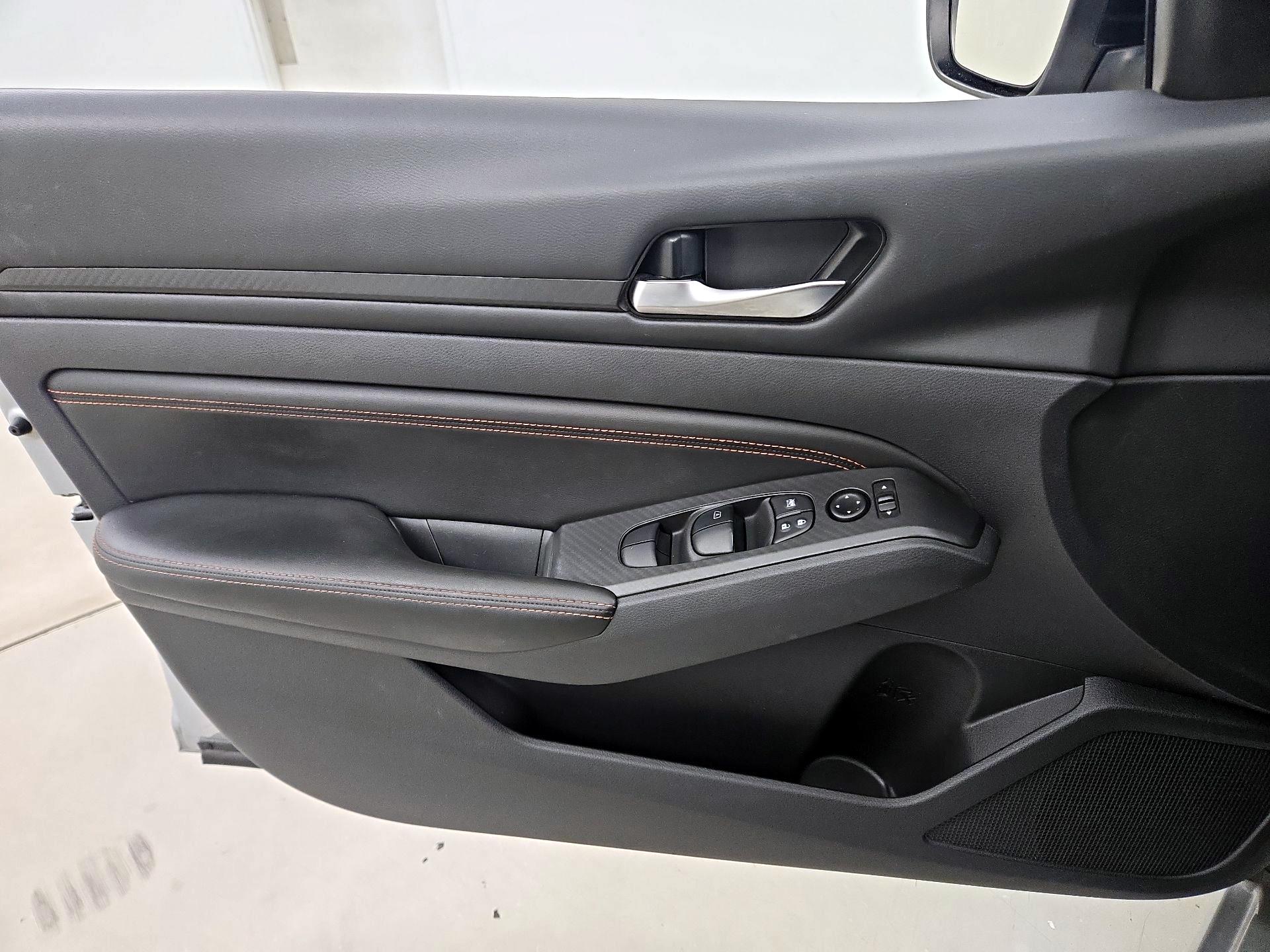 Thumbnail: 2022 Nissan Altima - 12