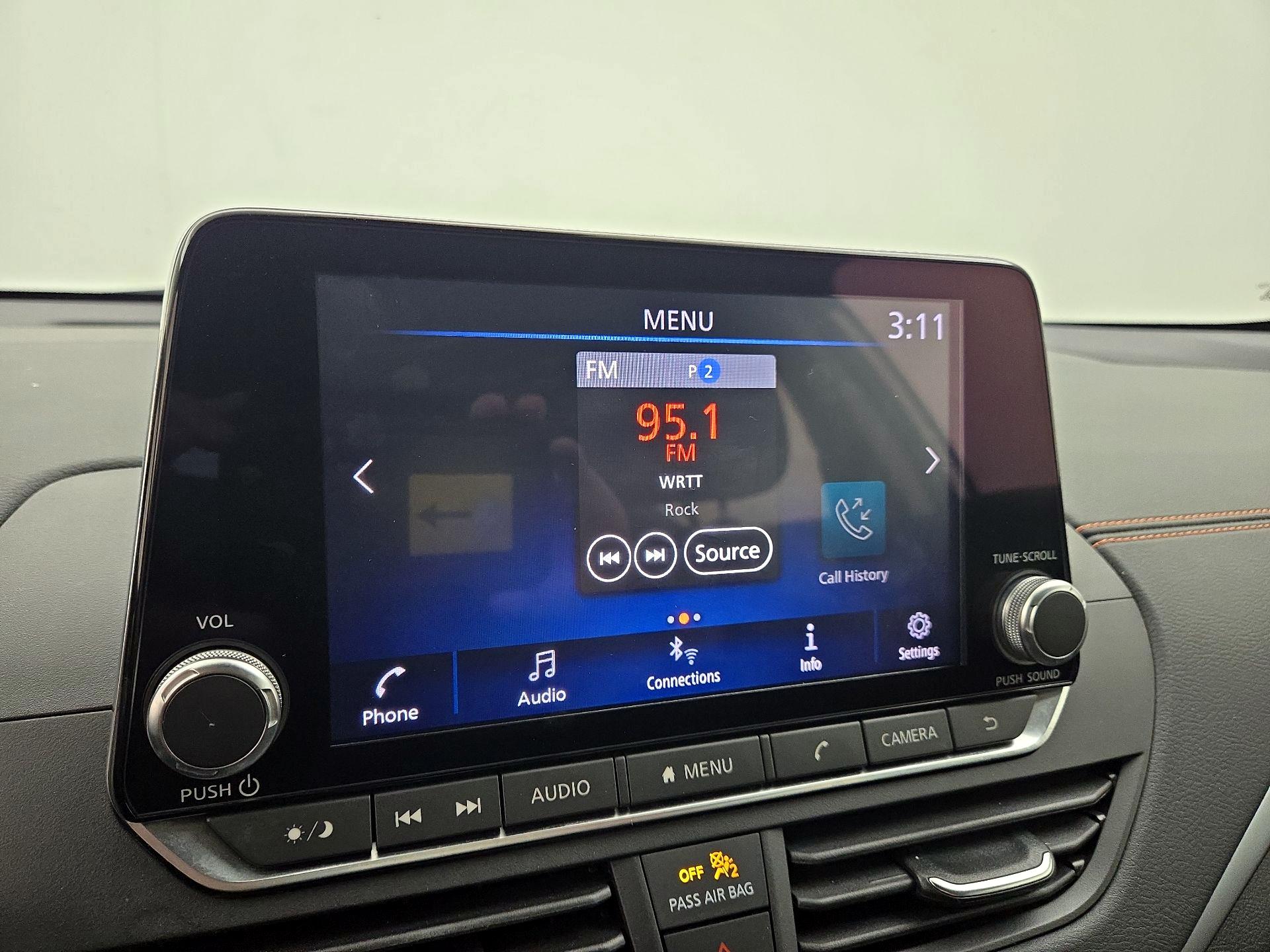 Thumbnail: 2022 Nissan Altima - 15