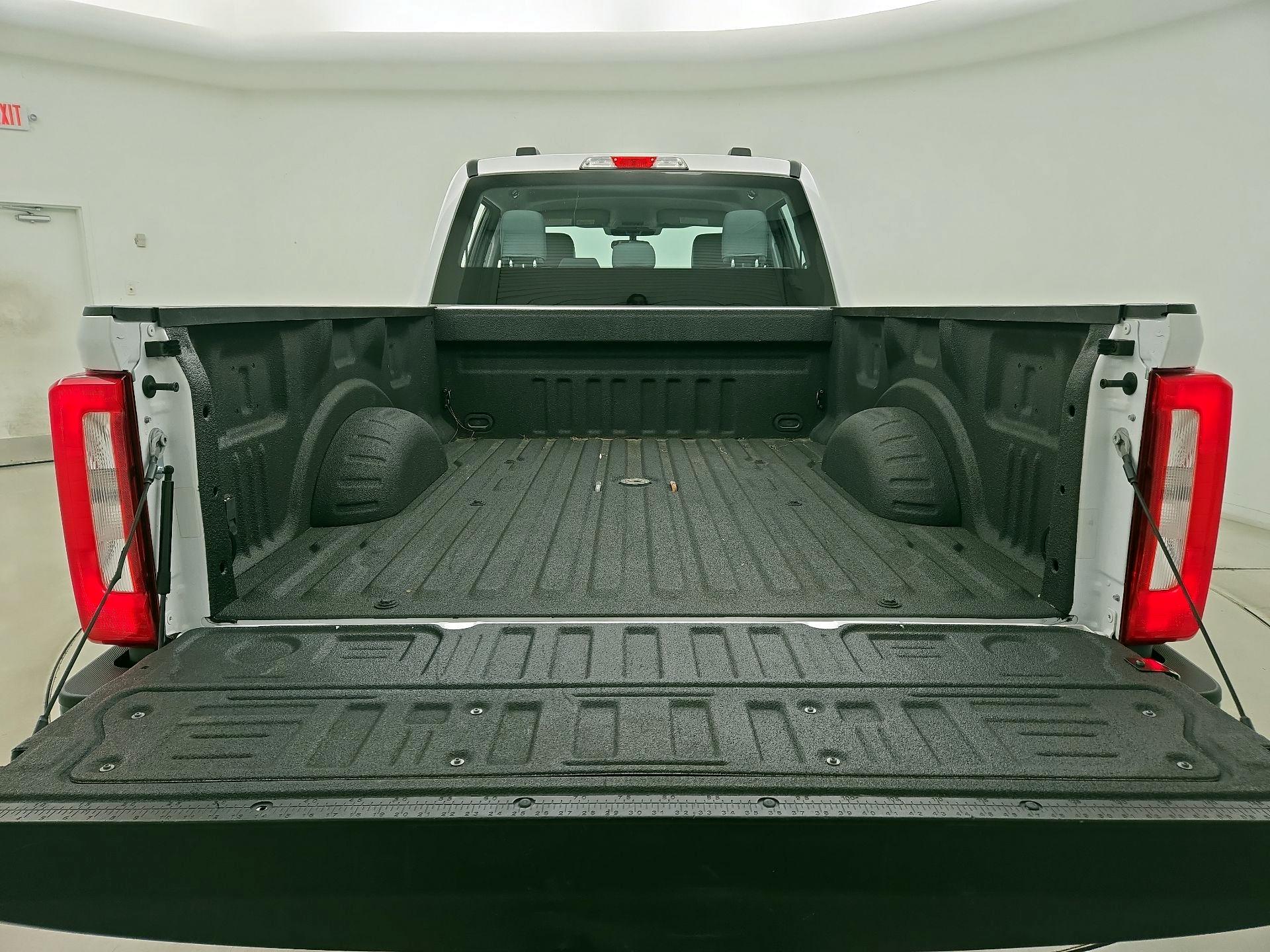 Thumbnail: 2023 Ford F-350 - 20