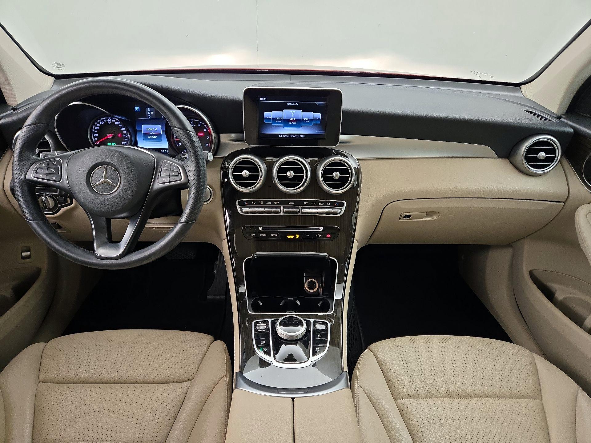 Thumbnail: 2019 Mercedes-Benz GLC - 9