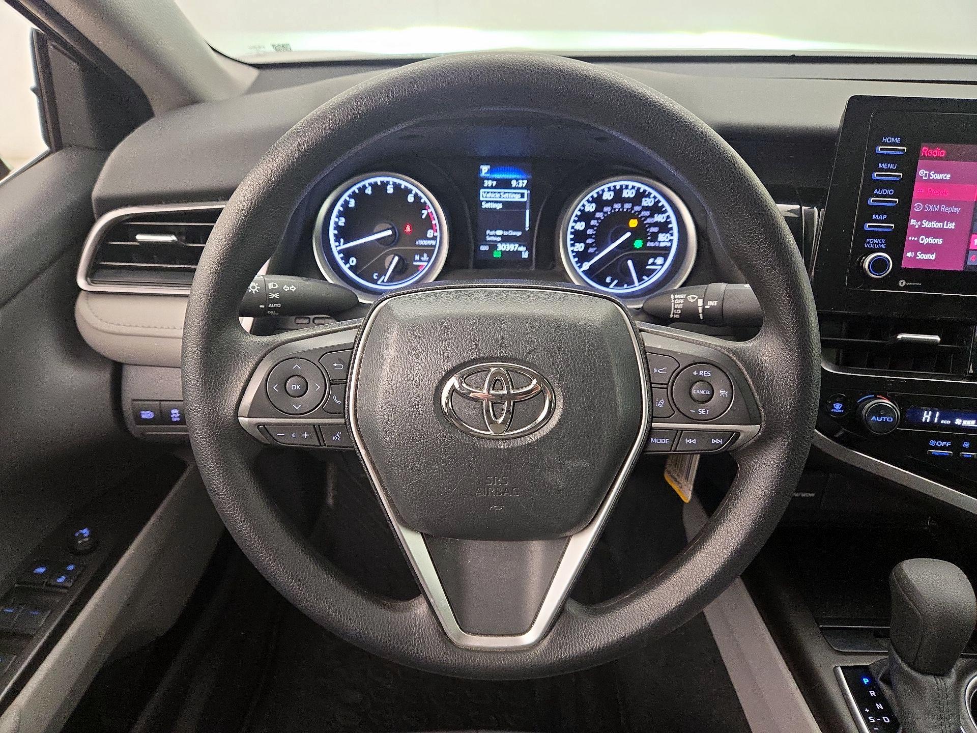 Thumbnail: 2022 Toyota Camry - 10