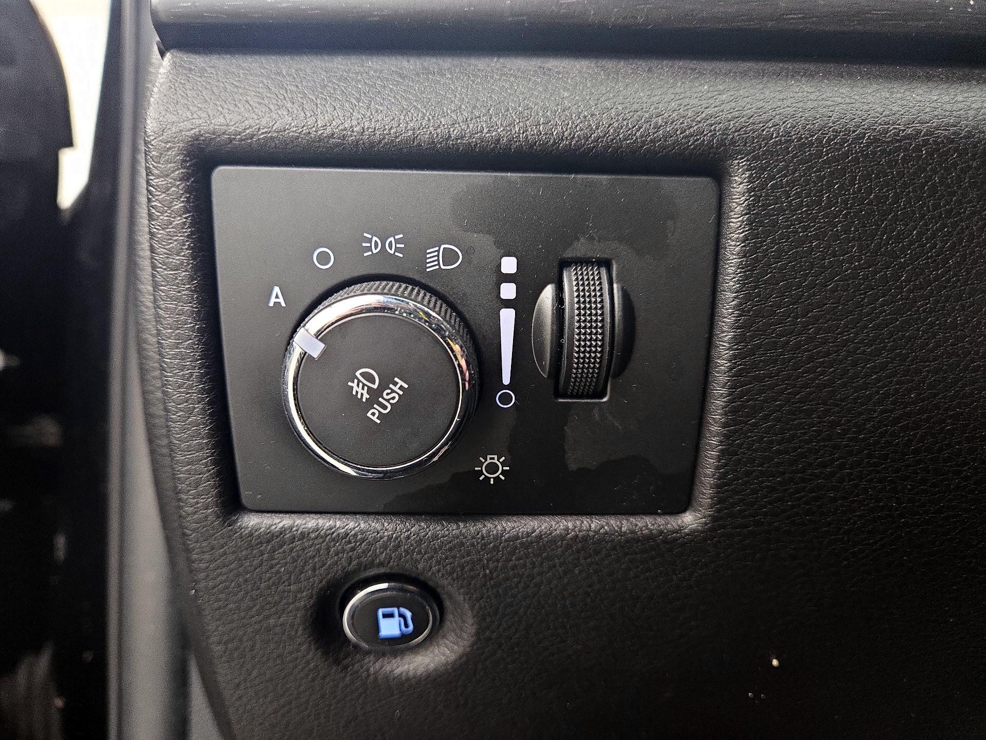 Thumbnail: 2017 Jeep Grand Cherokee - 13