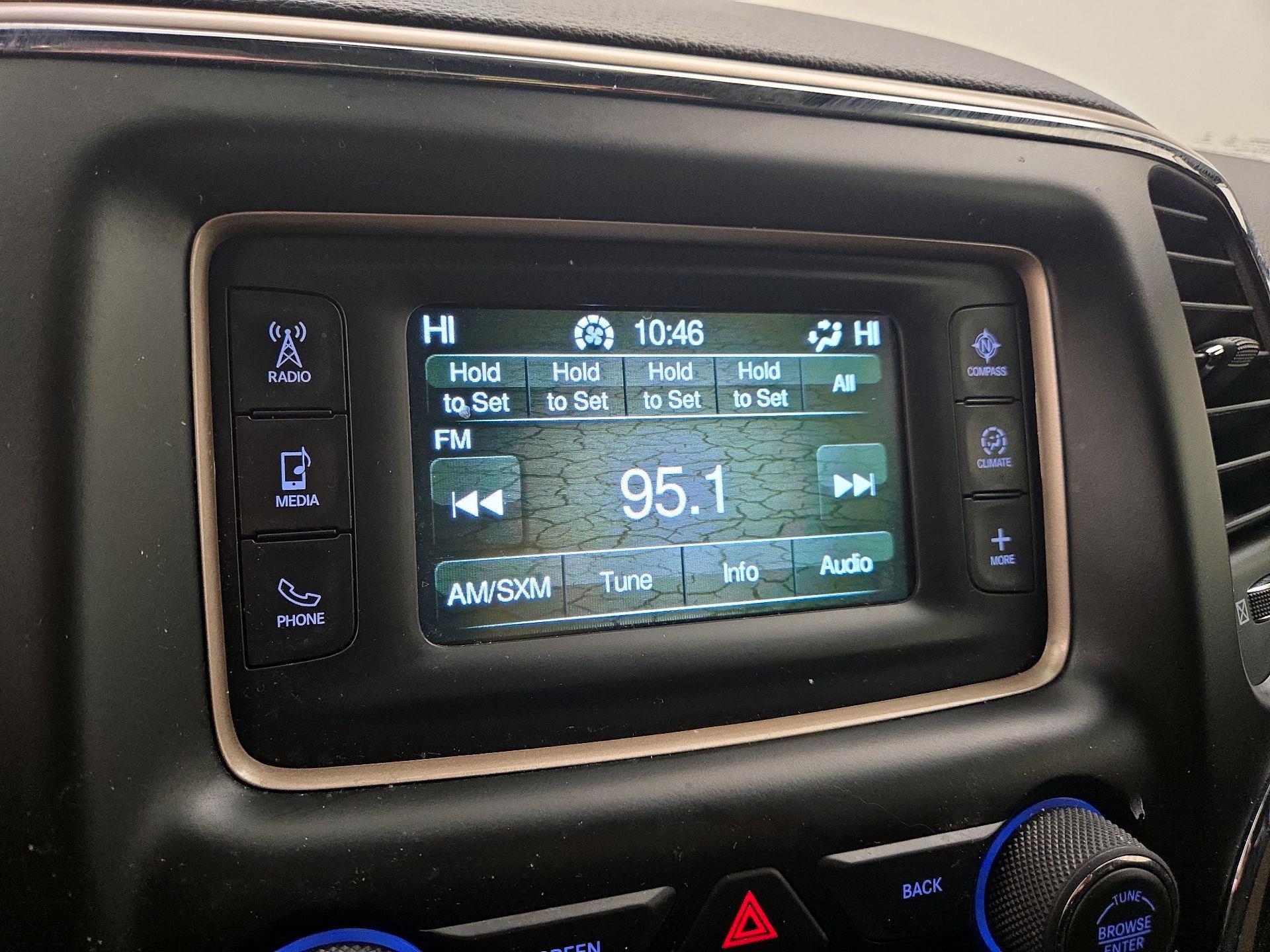 Thumbnail: 2017 Jeep Grand Cherokee - 15