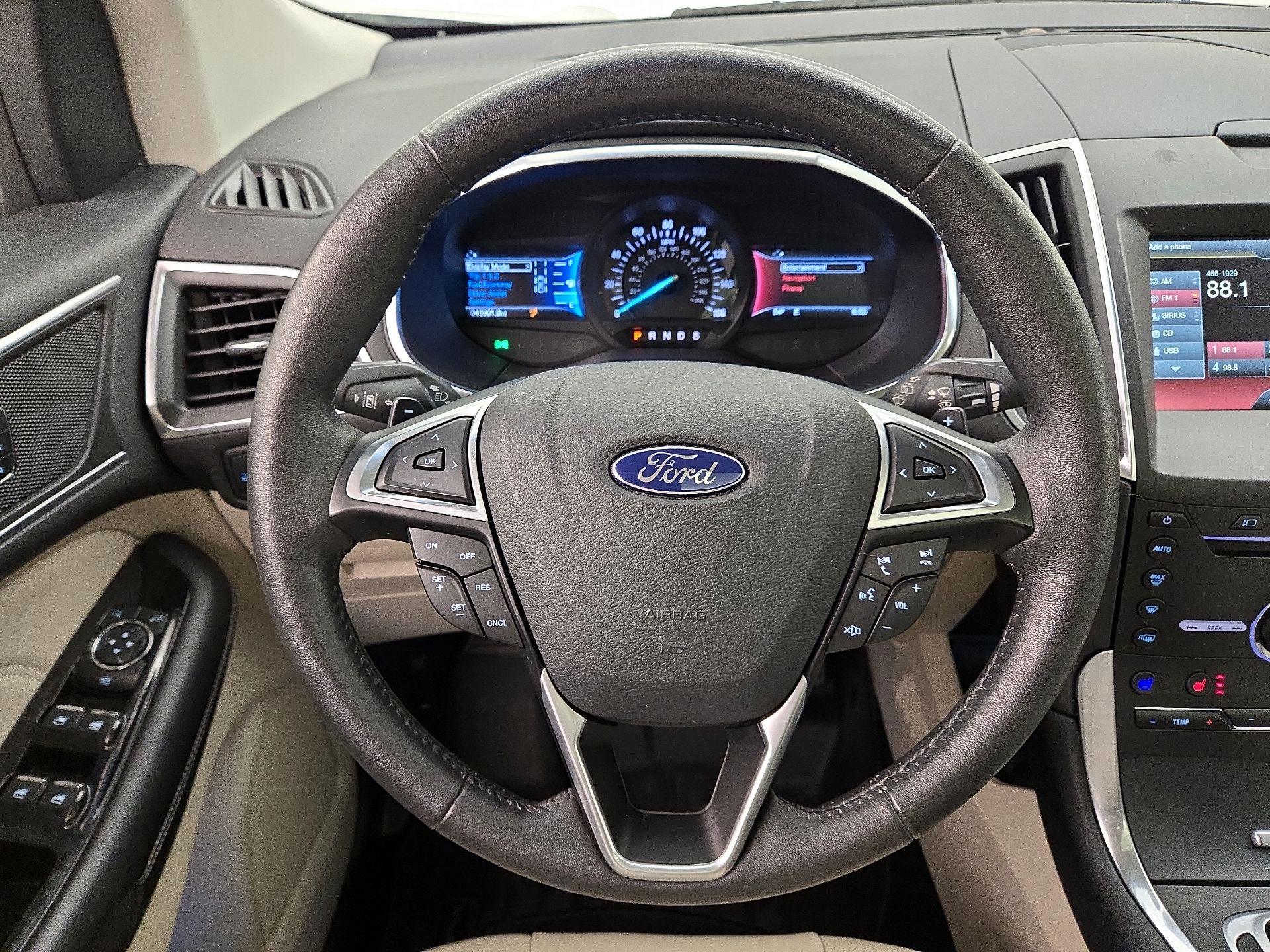 Thumbnail: 2015 Ford Edge - 10