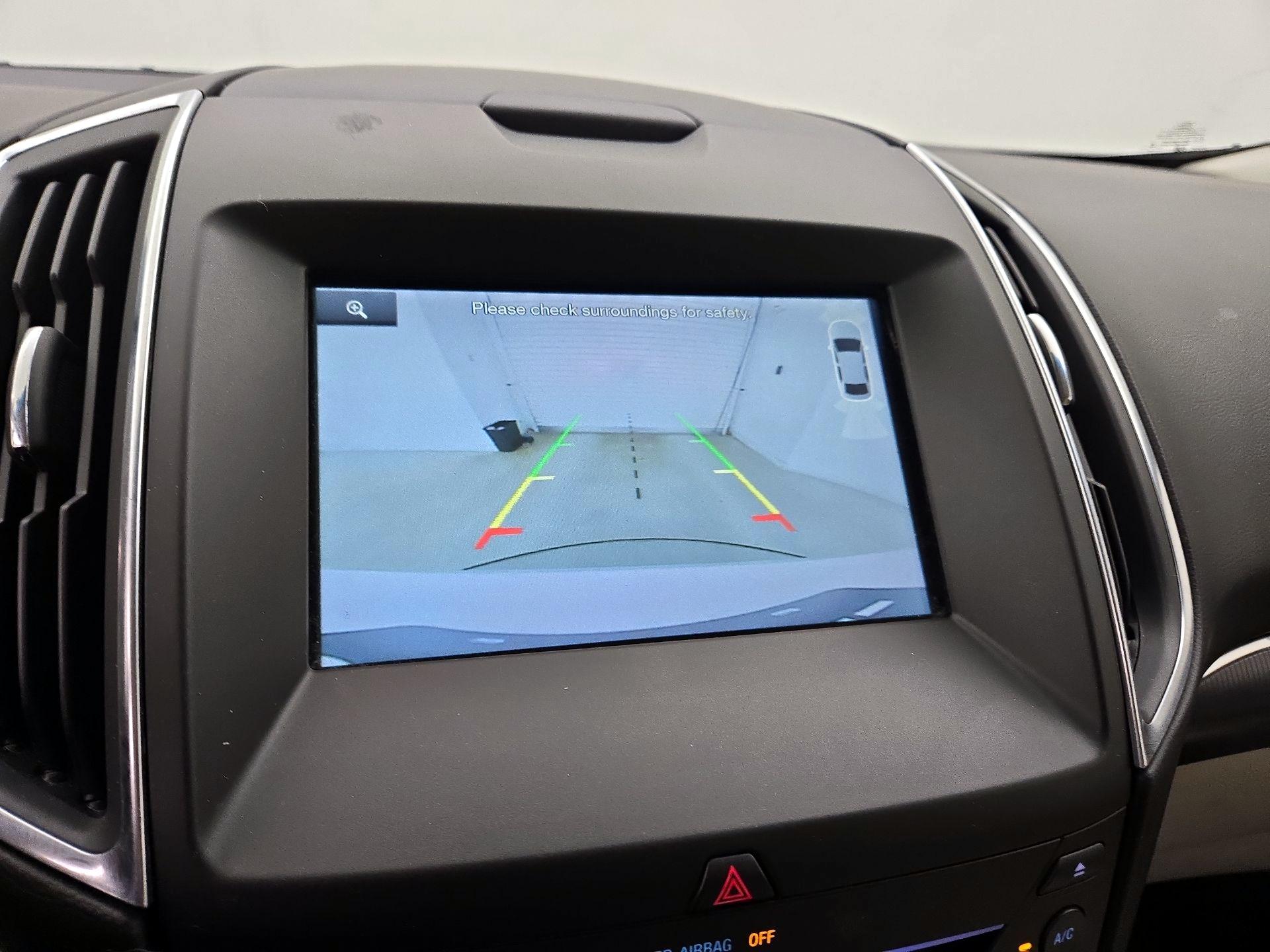 Thumbnail: 2015 Ford Edge - 14