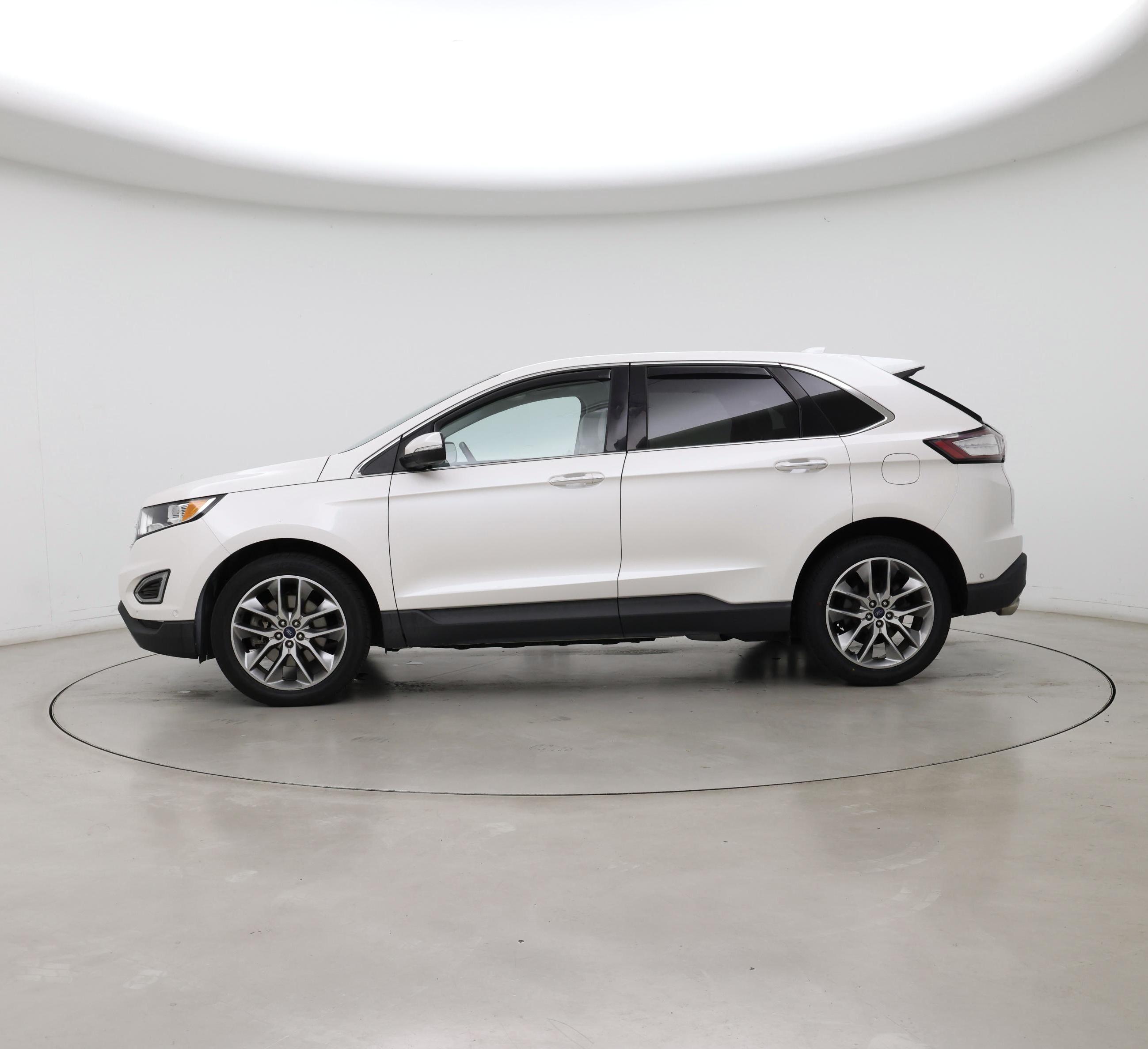Thumbnail: 2015 Ford Edge - 3