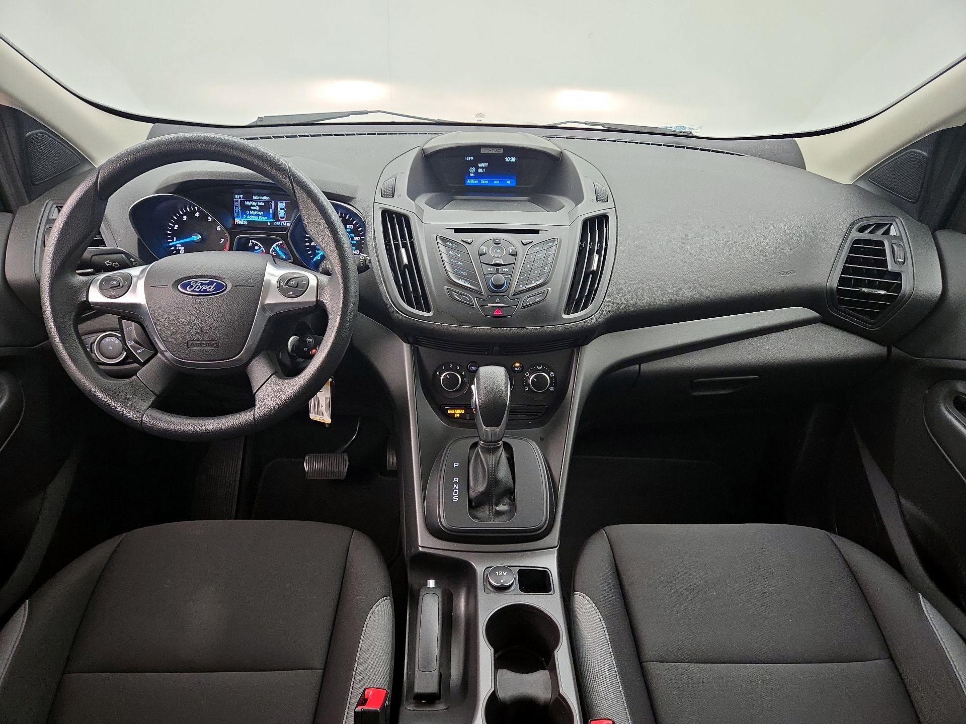 Thumbnail: 2016 Ford Escape - 9