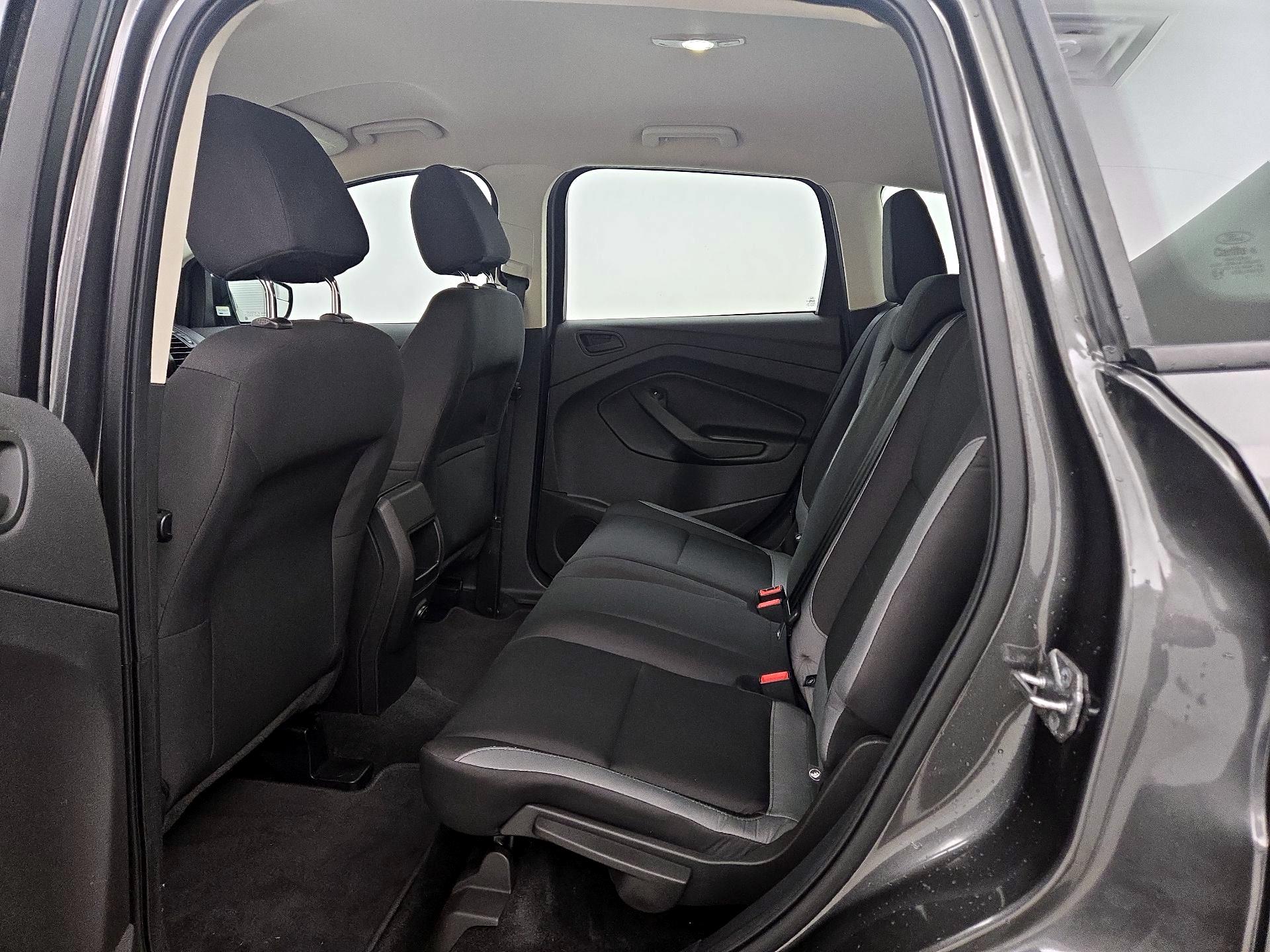 Thumbnail: 2016 Ford Escape - 19