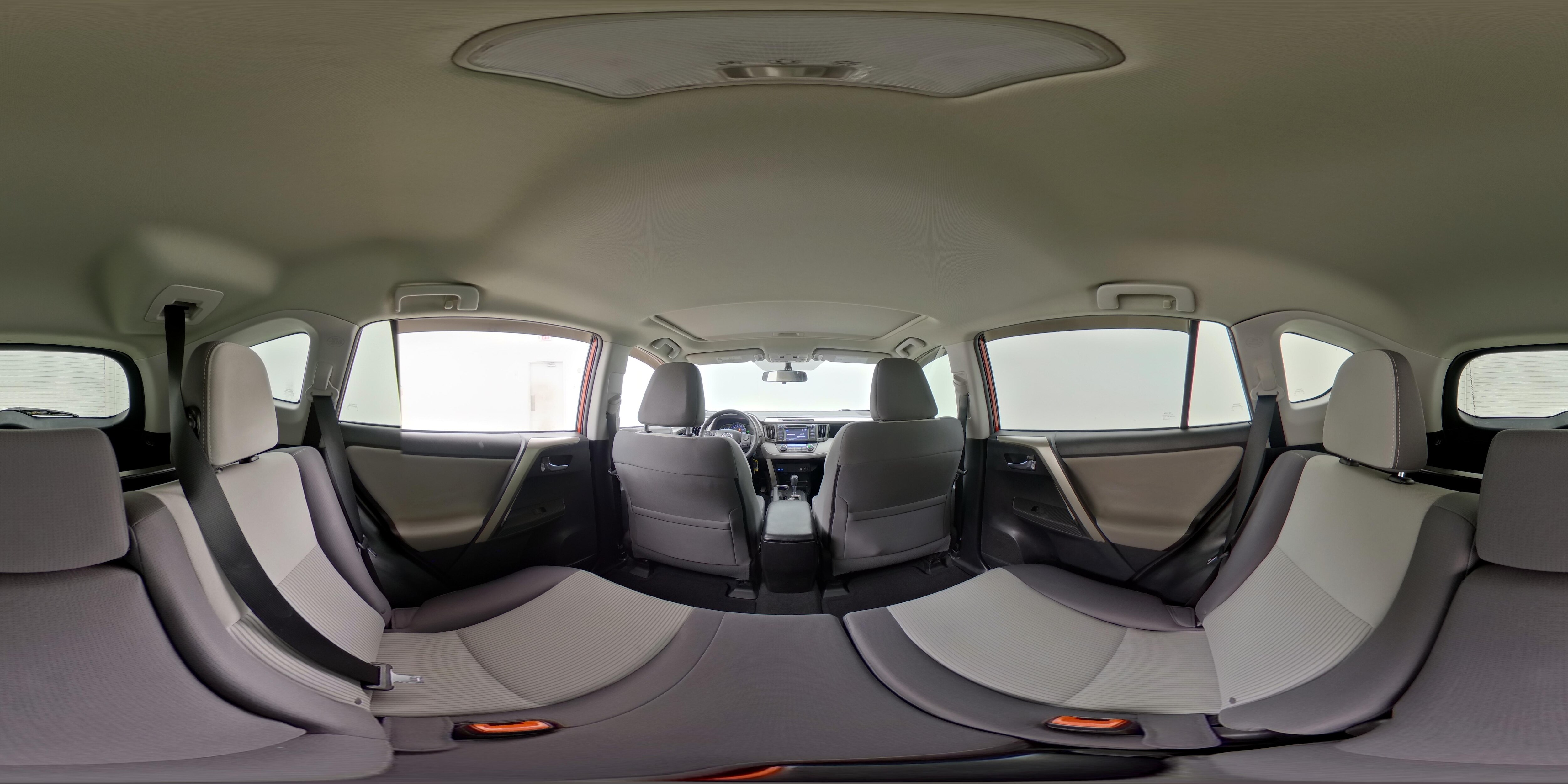 2015 Toyota RAV4 XLE - Photo 26