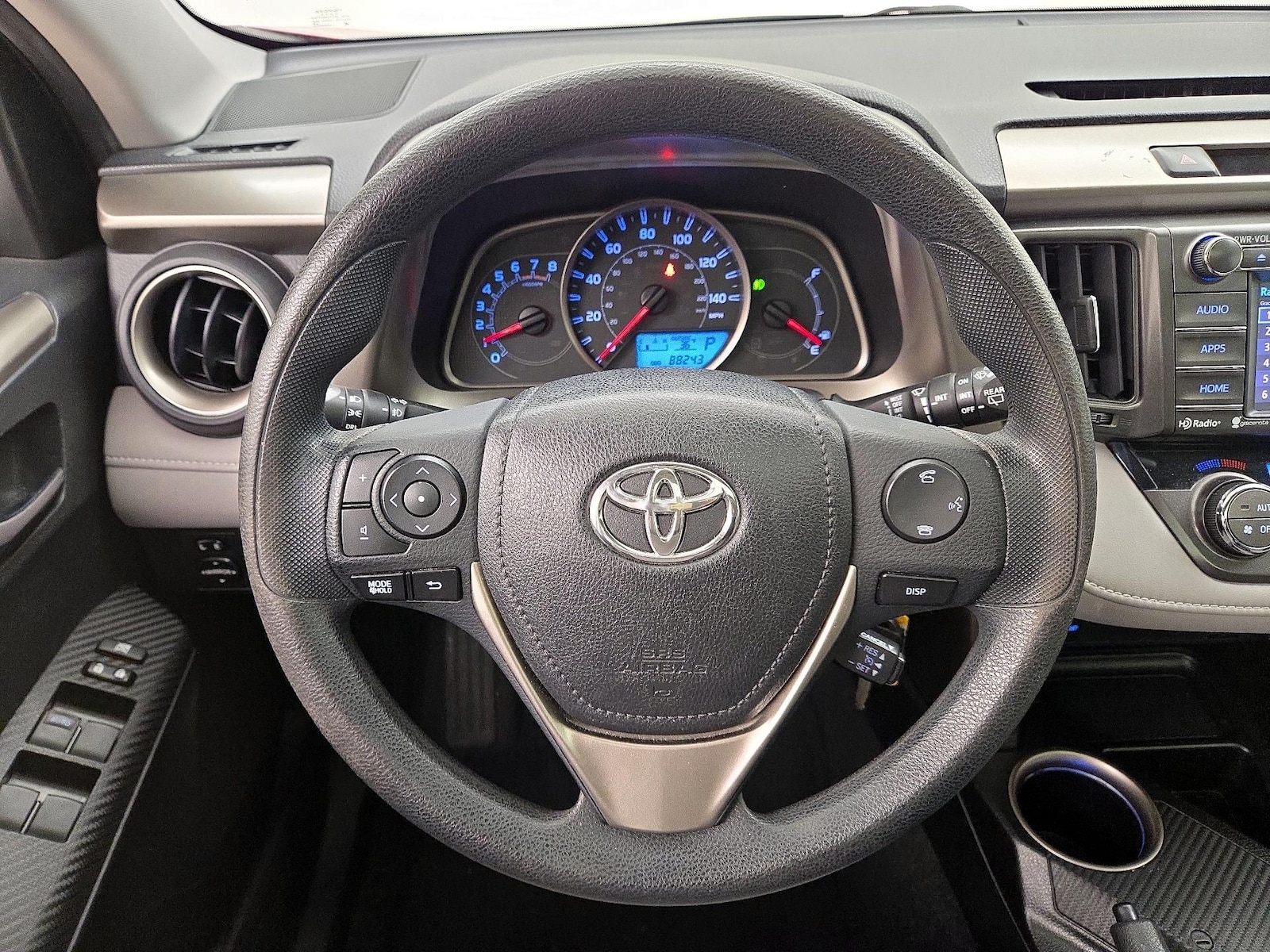 2015 Toyota RAV4 XLE - Photo 11