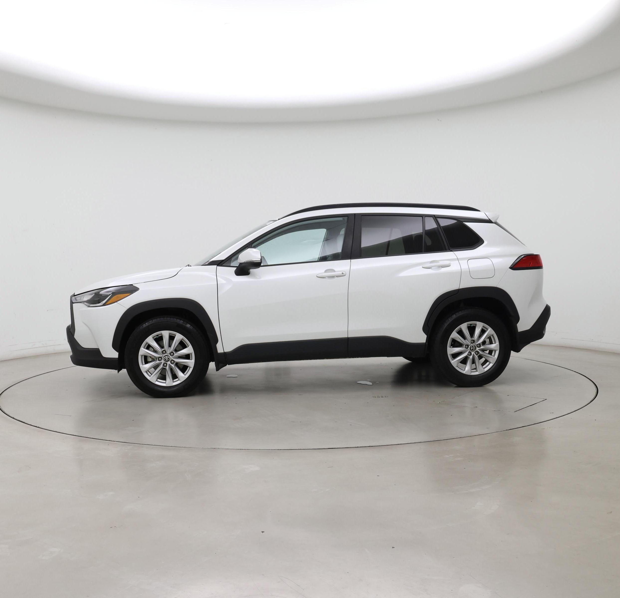 Thumbnail: 2023 Toyota Corolla Cross - 3