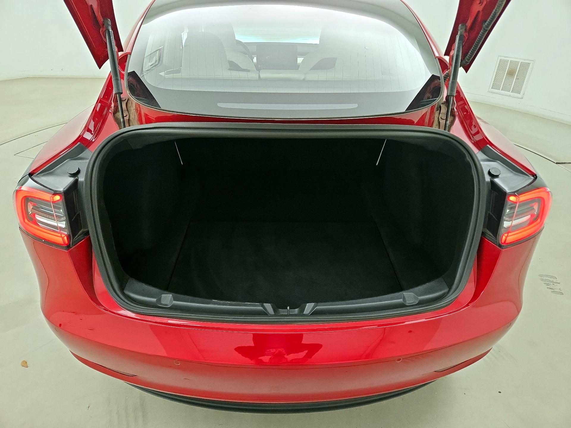 Thumbnail: 2019 Tesla Model 3 - 19