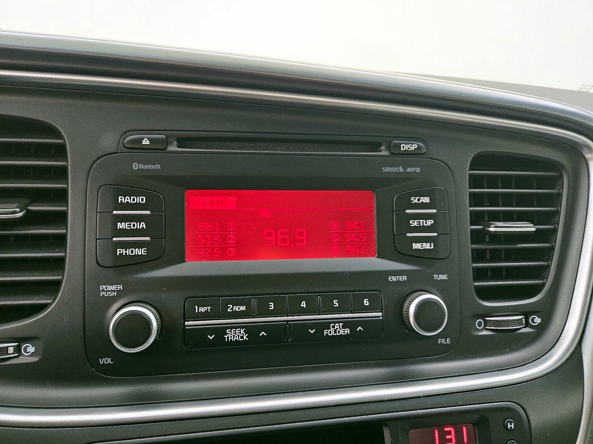 Thumbnail: 2015 Kia Optima - 14