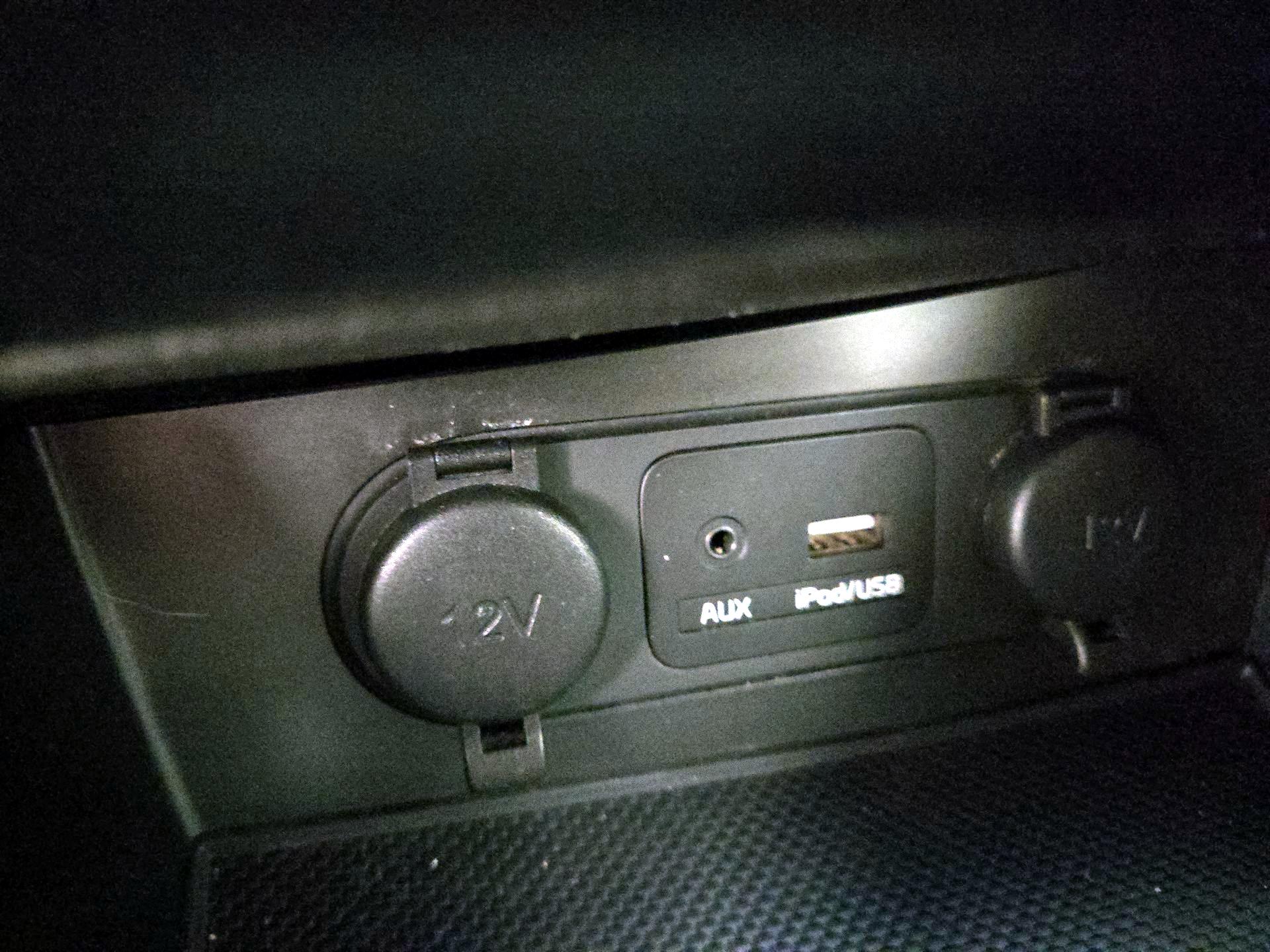 Thumbnail: 2015 Kia Optima - 17