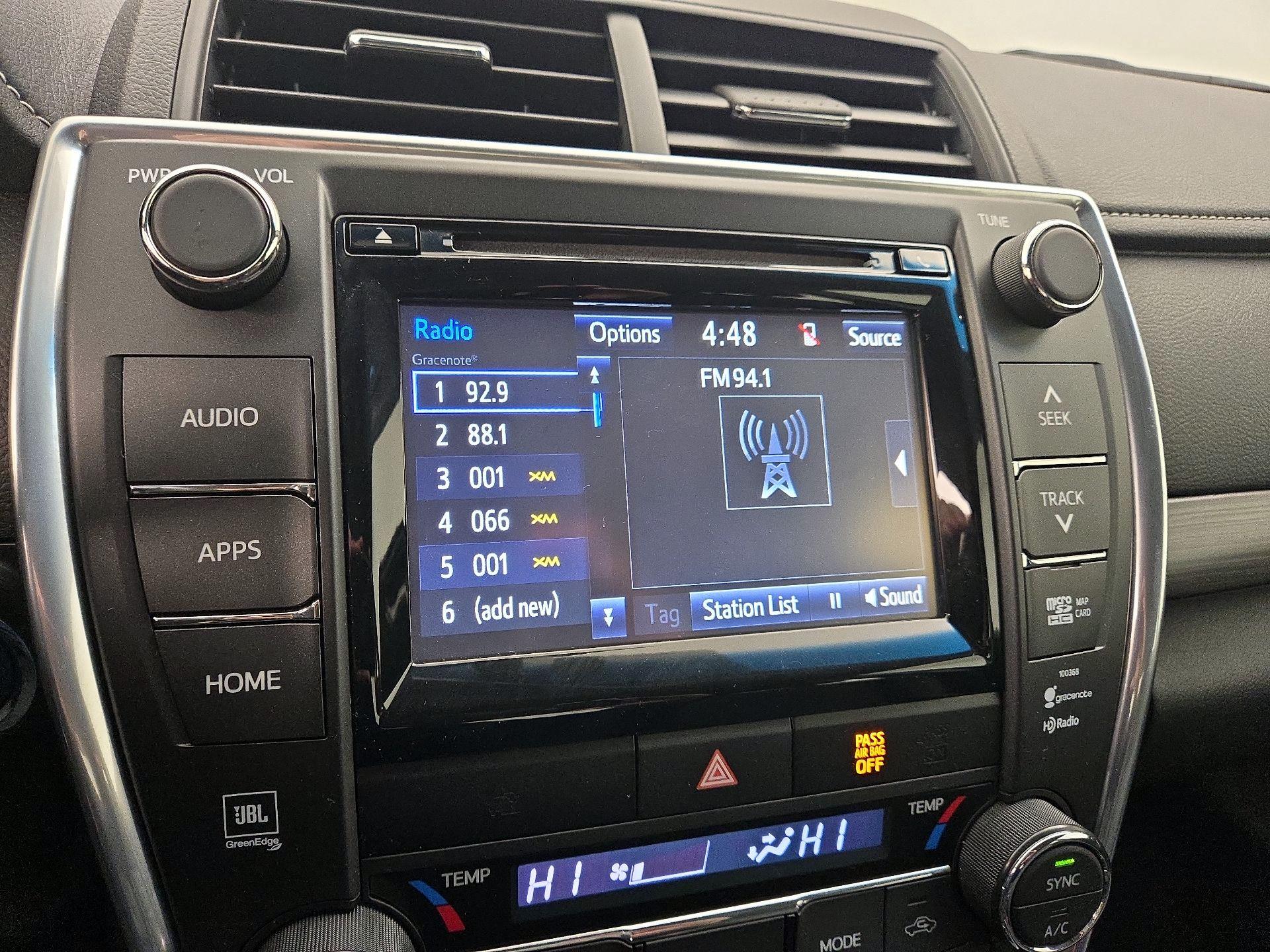 Thumbnail: 2015 Toyota Camry - 15