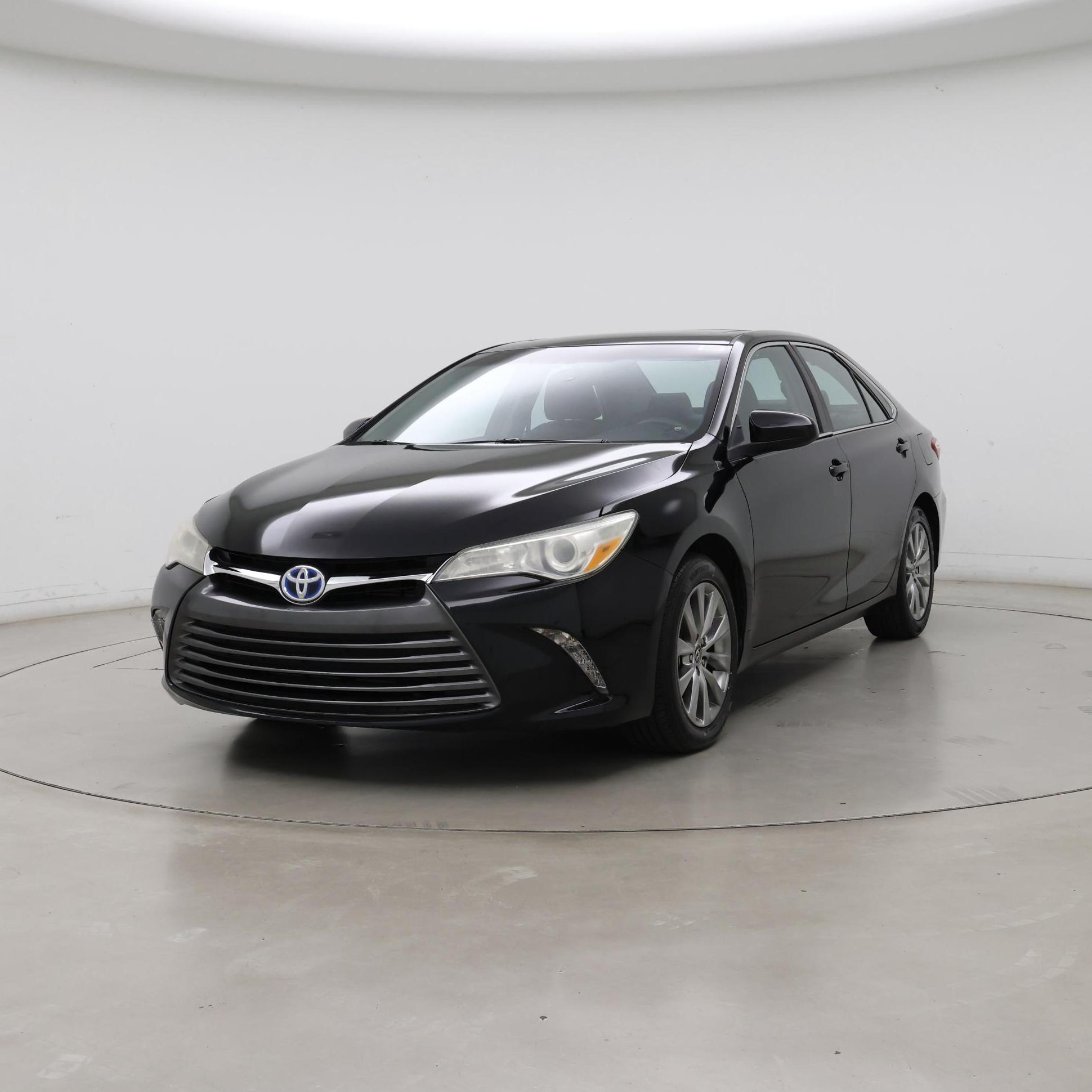 Thumbnail: 2015 Toyota Camry - 4