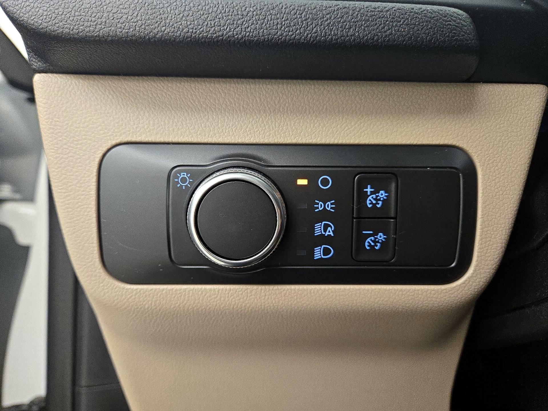 Thumbnail: 2021 Ford Escape - 13