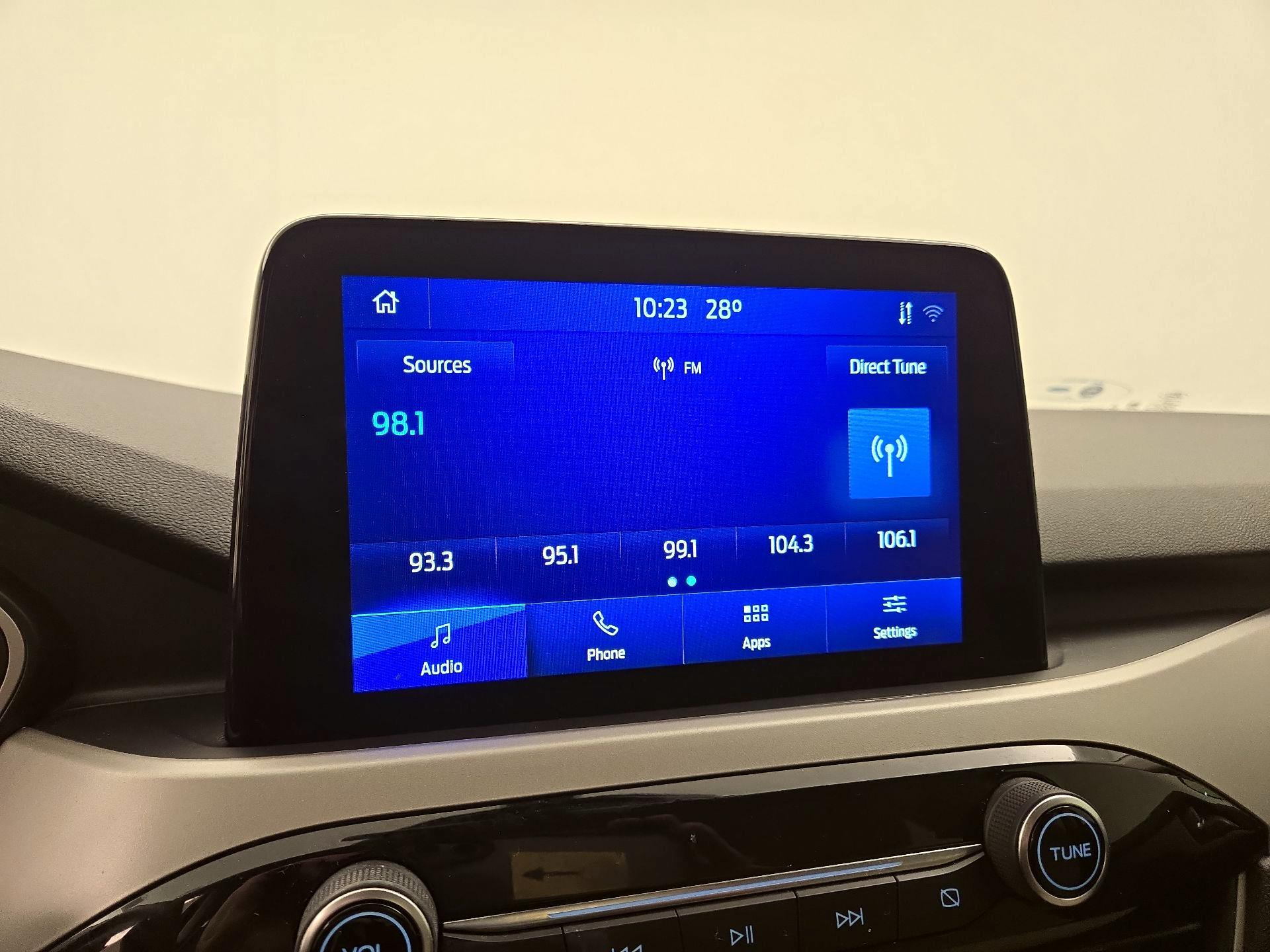 Thumbnail: 2021 Ford Escape - 15