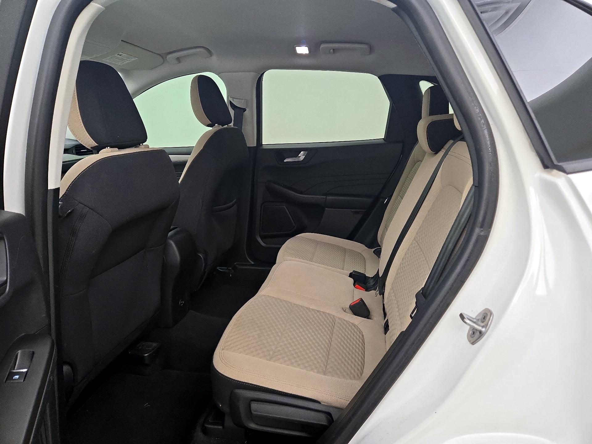 Thumbnail: 2021 Ford Escape - 19