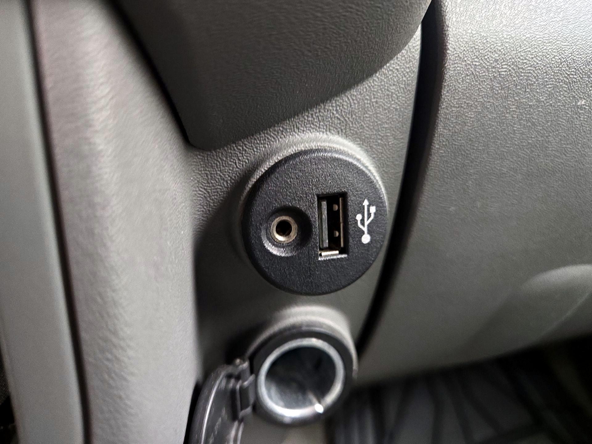 Thumbnail: 2018 Nissan Frontier - 18