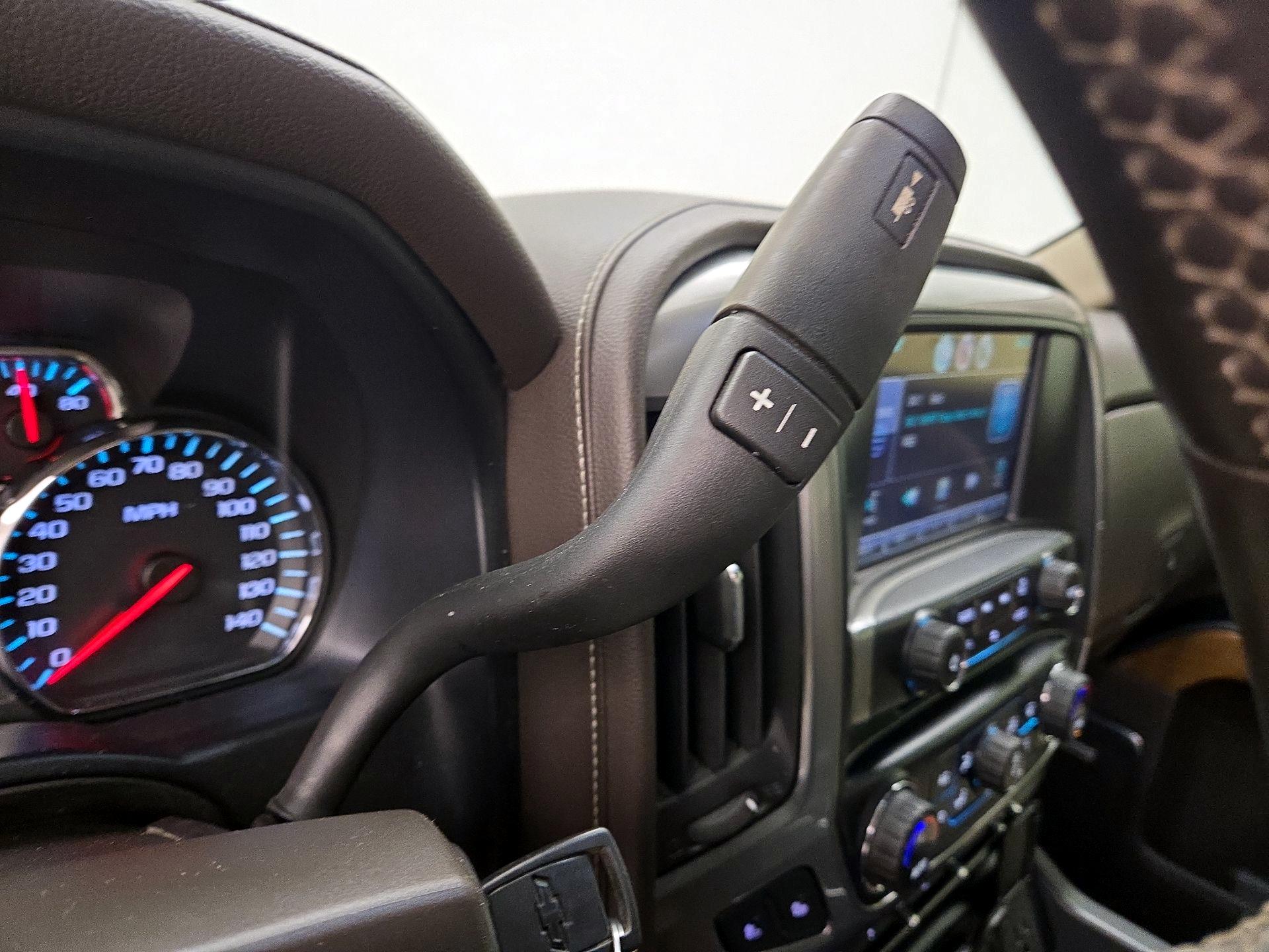 Thumbnail: 2014 Chevrolet Silverado 1500 - 17