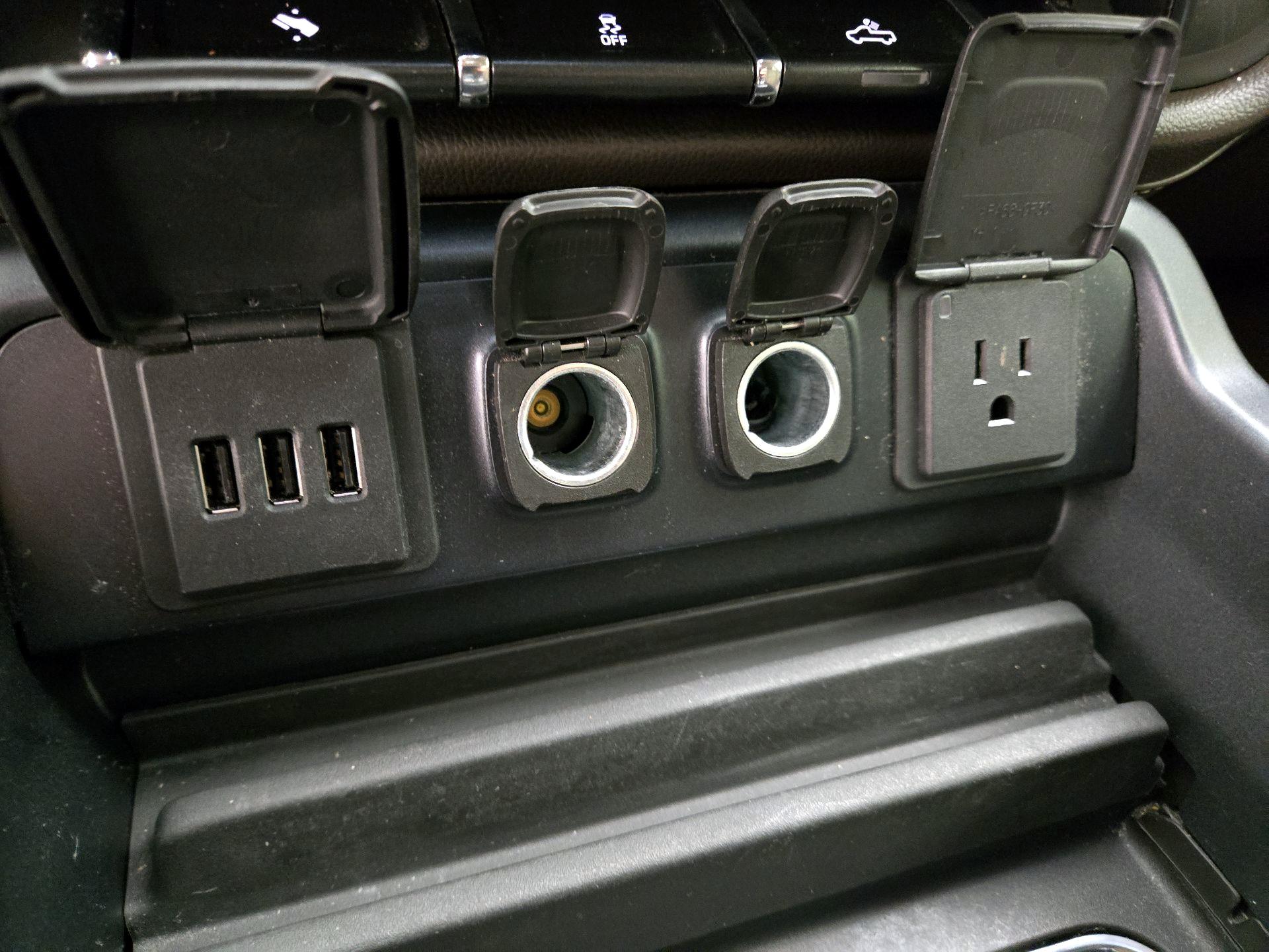 Thumbnail: 2014 Chevrolet Silverado 1500 - 18