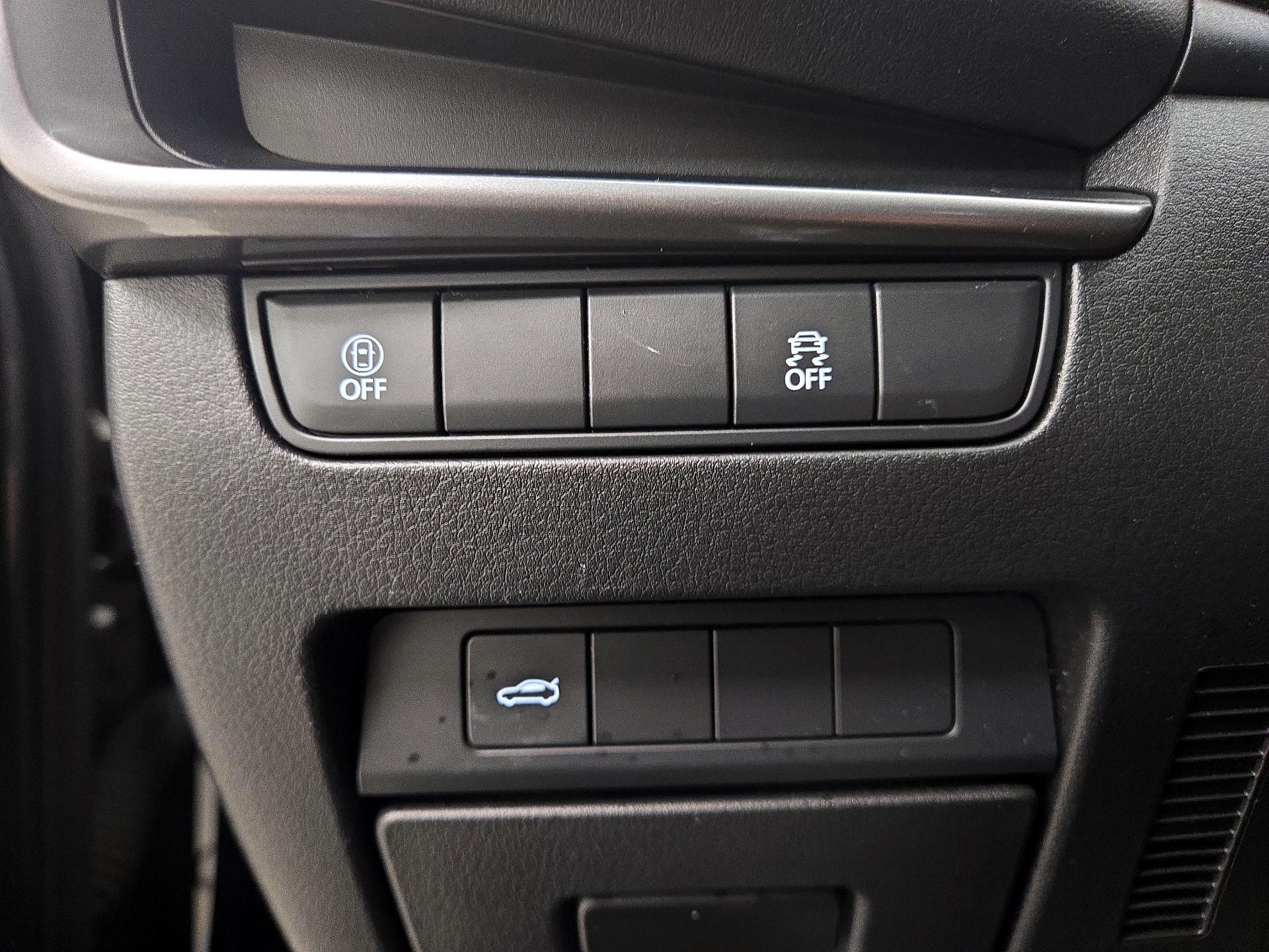 Thumbnail: 2021 Mazda Mazda3 - 13